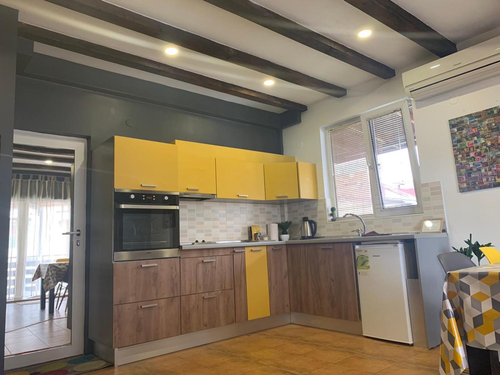 Trakia Street Apartment view 2