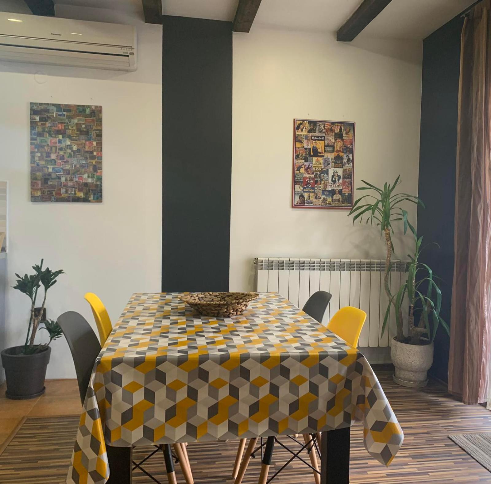 Trakia Street Apartment view 4
