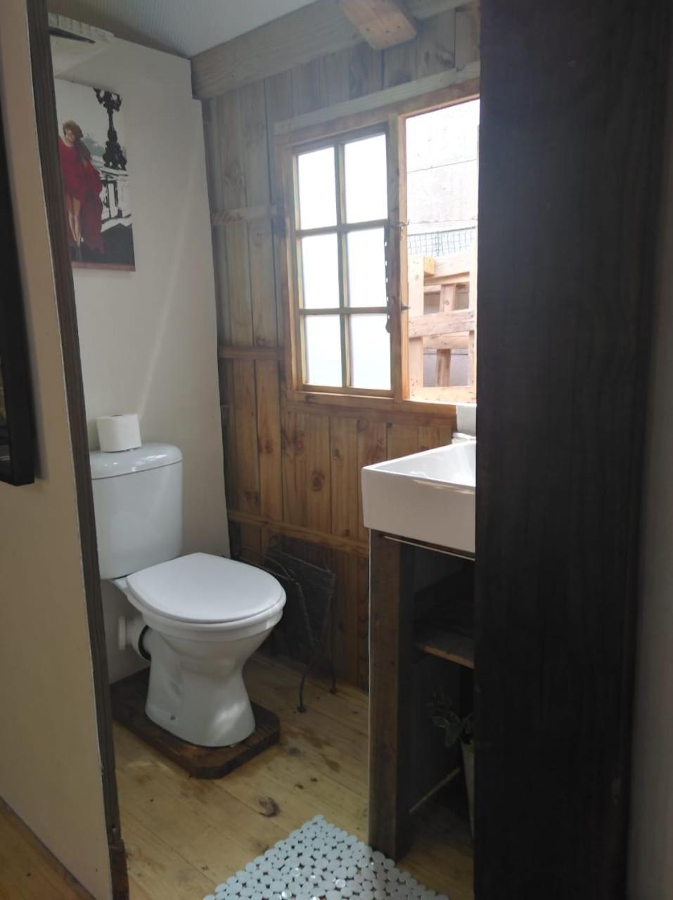 African Sky's the Limit - Budget, Quiet, Peaceful Self-Catering view 4