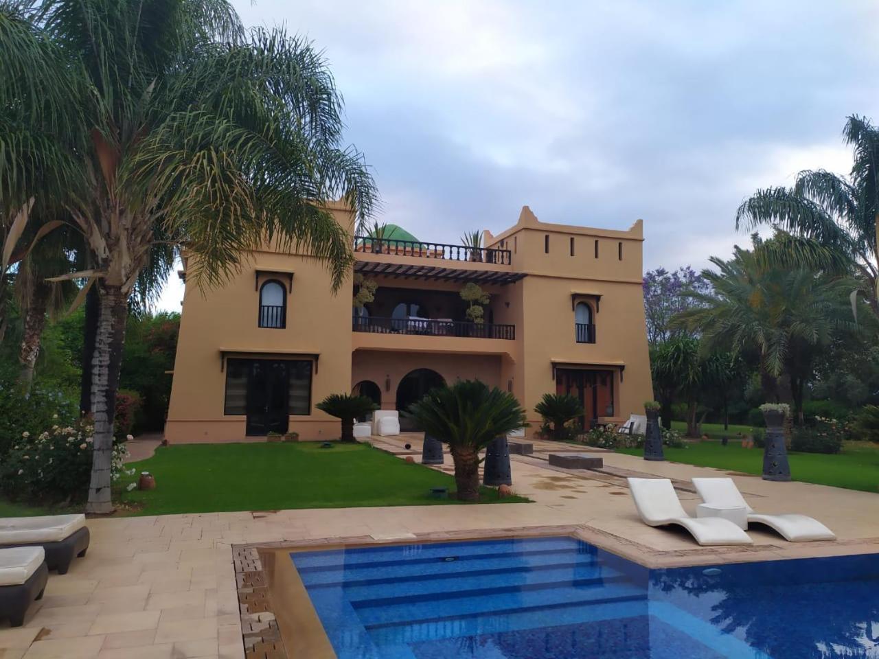 Villa Malika Silvana