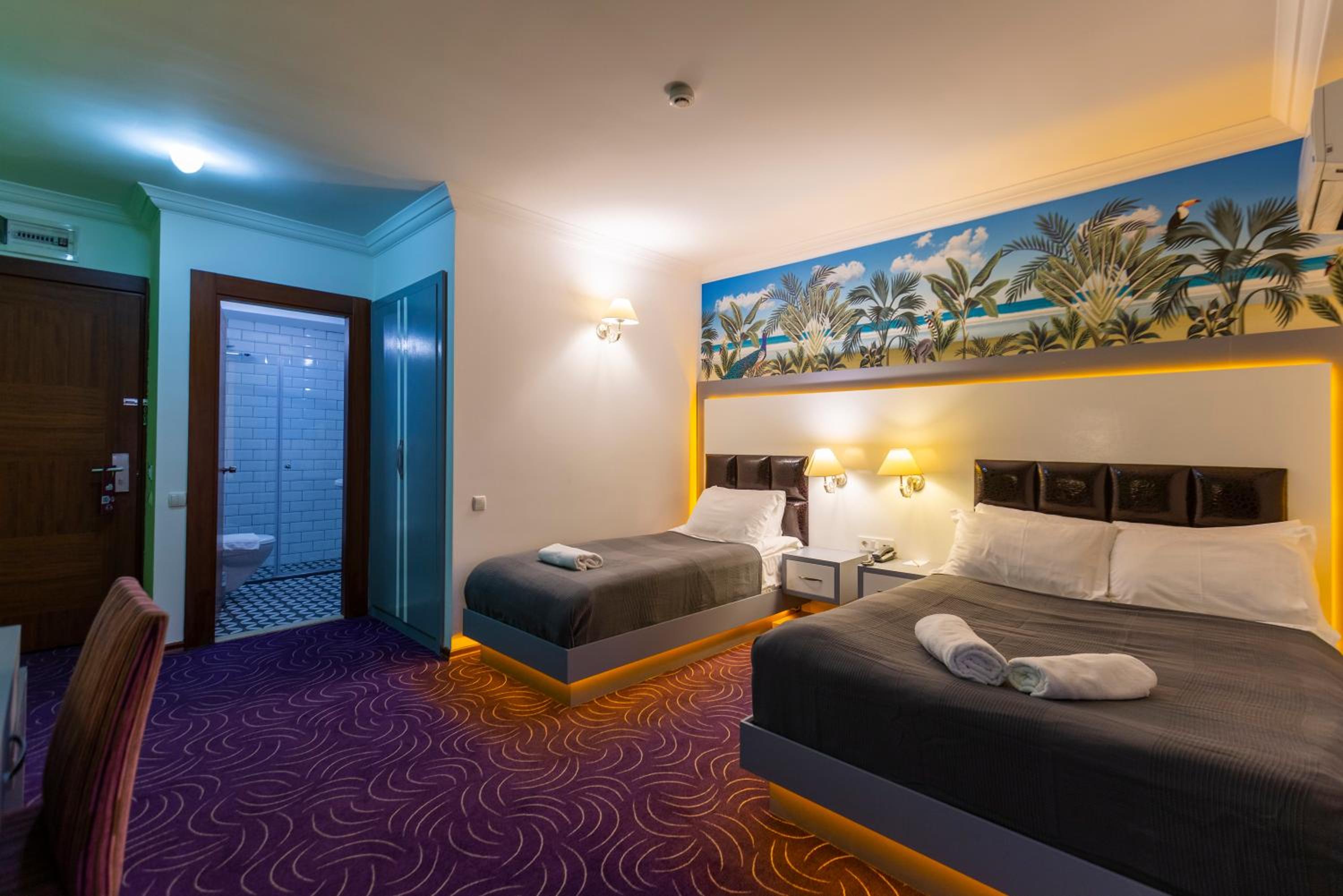 Mene City Hotel - Image 43