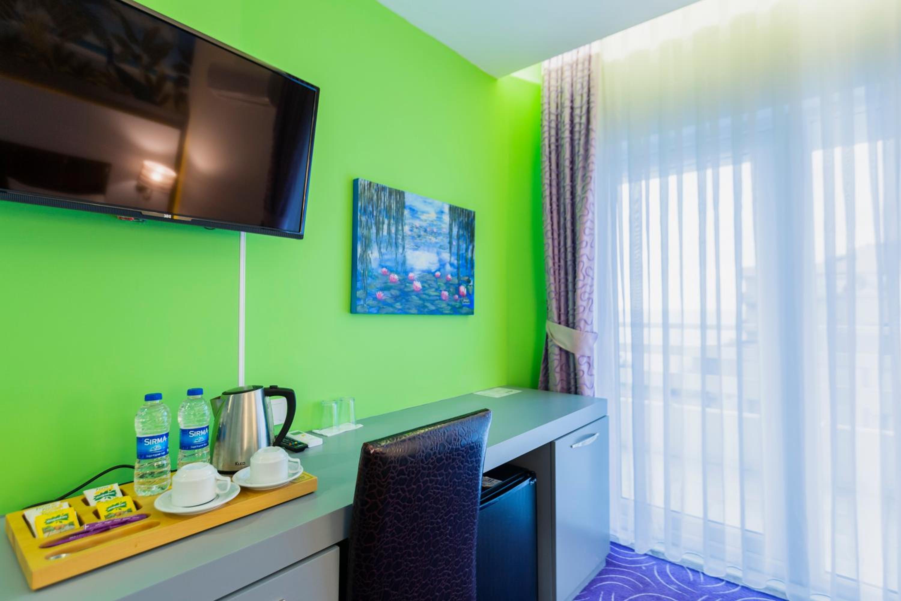 Mene City Hotel - Image 79