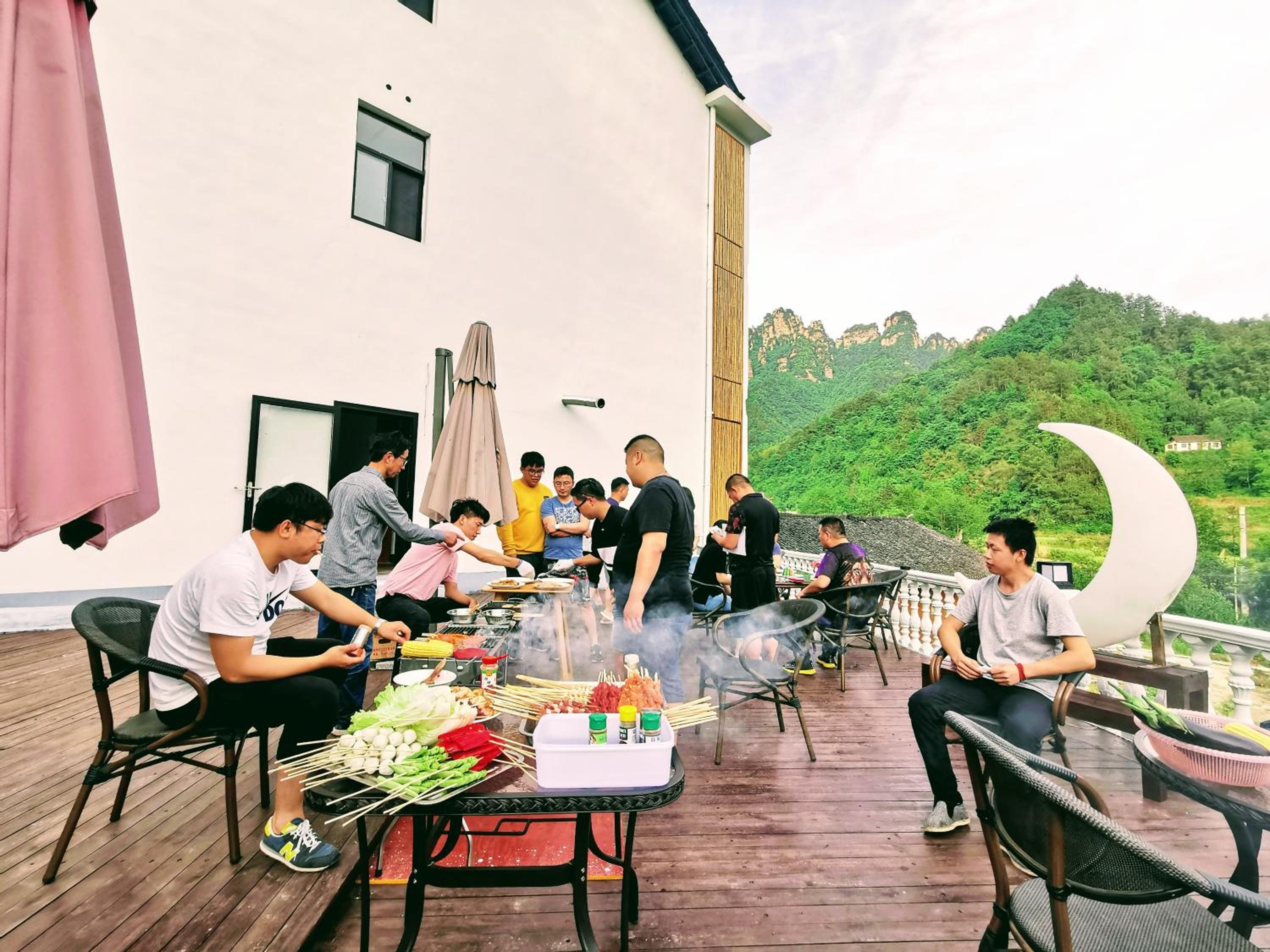 Whispering Mountains Boutique Hotel