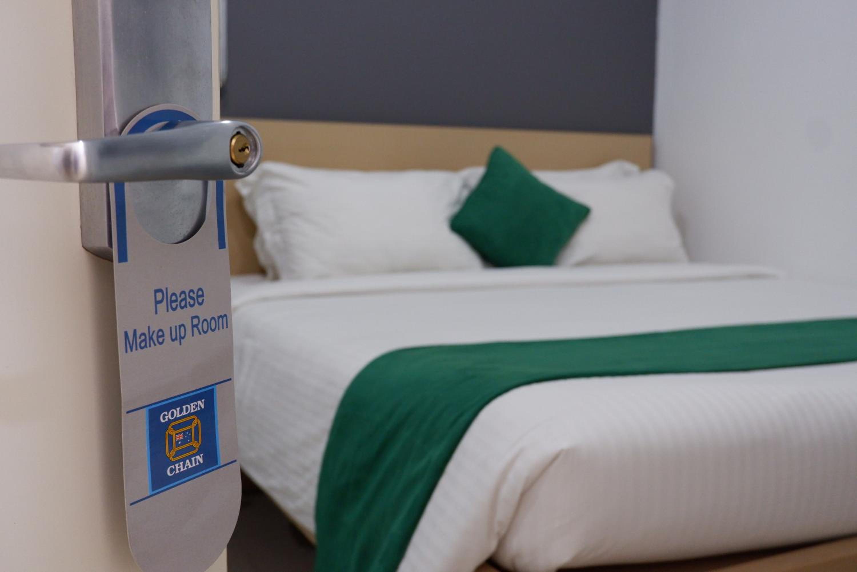 Ara Inn Bed And Breakfast by ecommerceloka