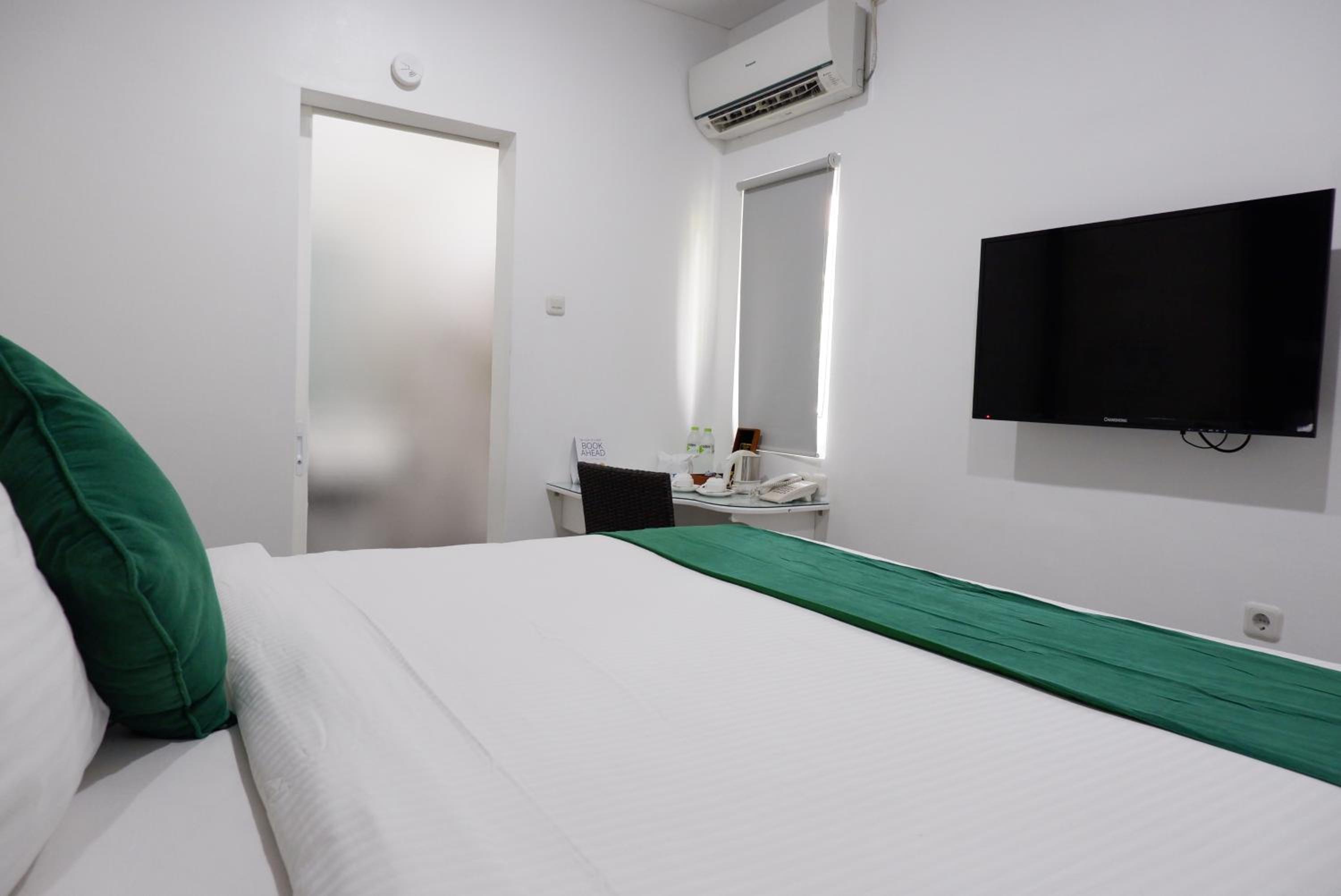 Ara Inn Bed And Breakfast by ecommerceloka