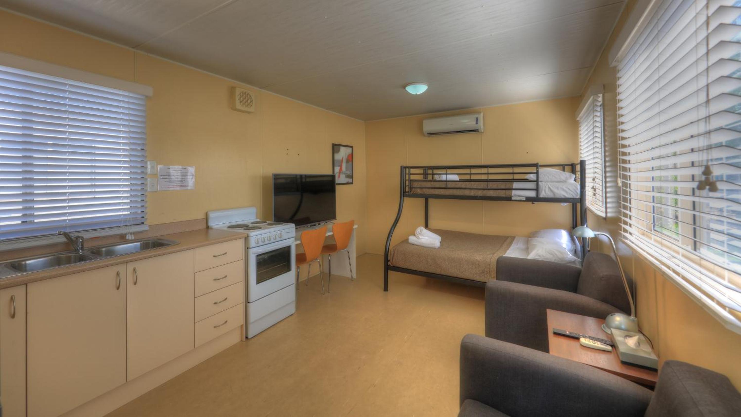 Glenwood Tourist Park & Motel