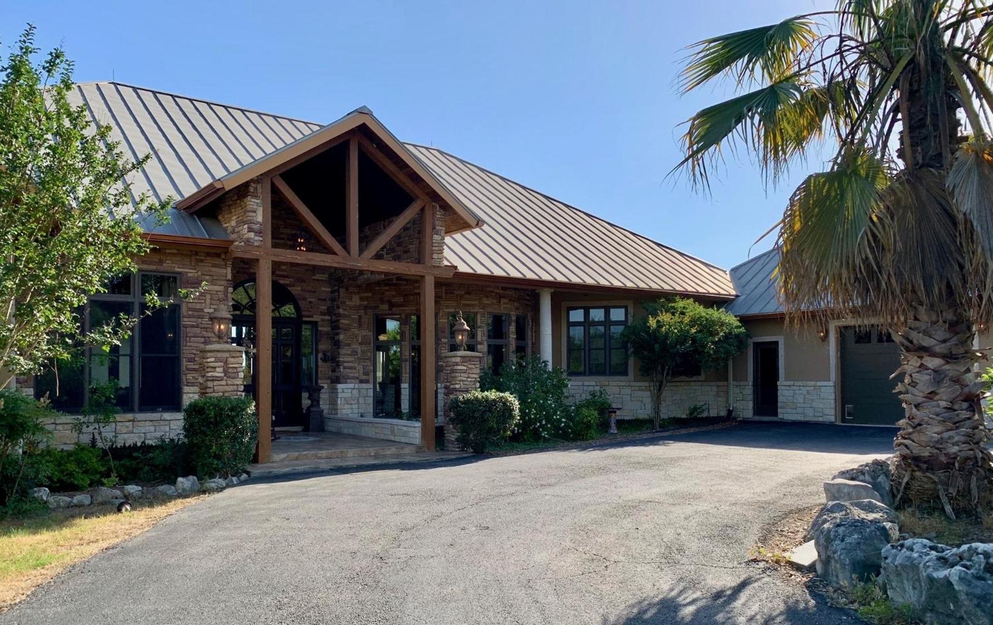 Scenic Hill Country Retreat - Rhino Ranch view 3