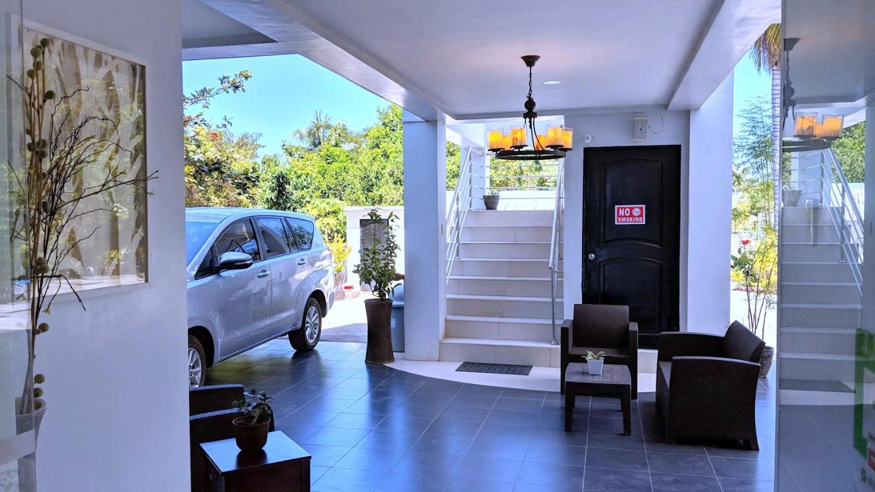 Bohol South Beach Hotel