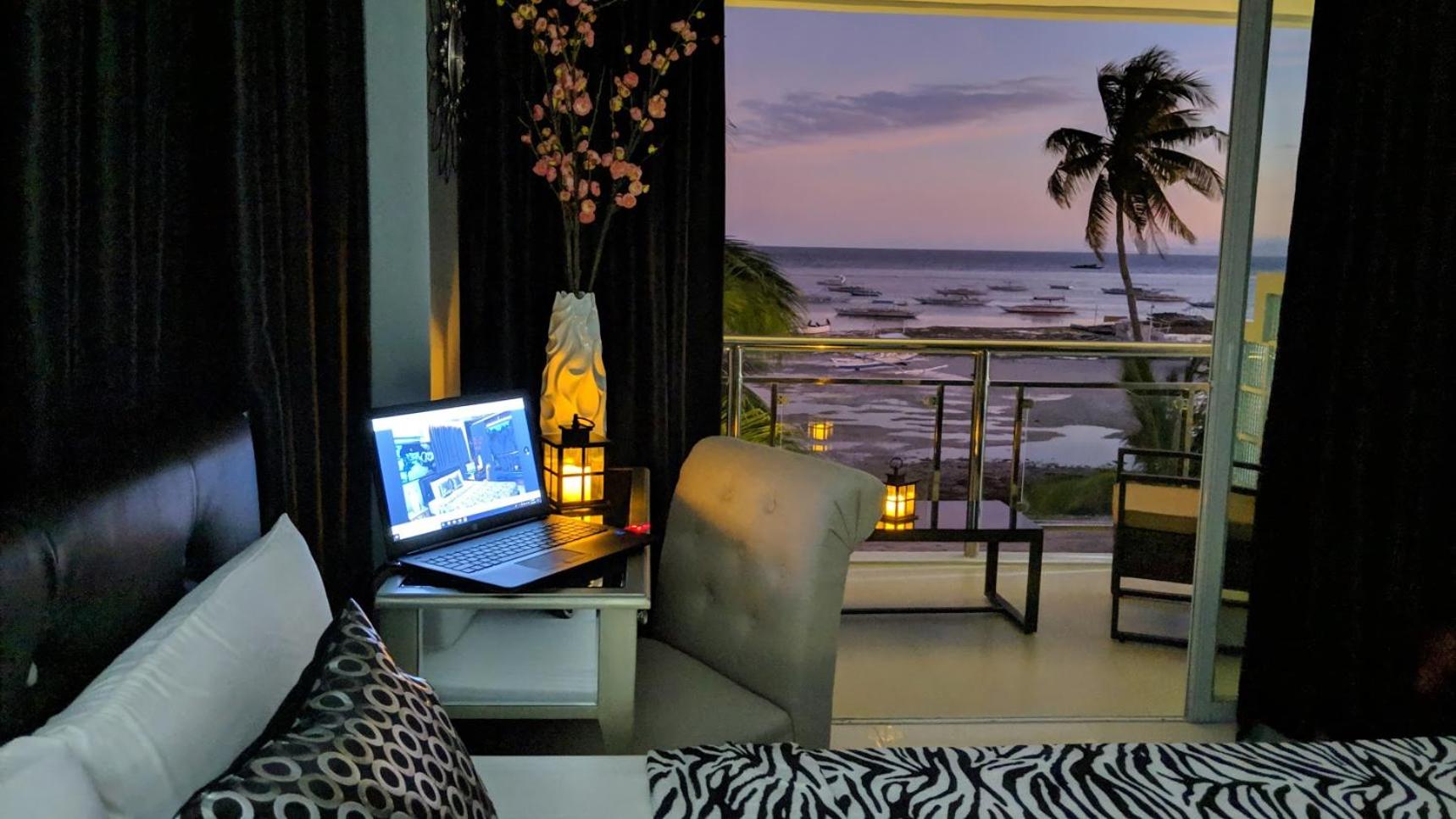 Bohol South Beach Hotel