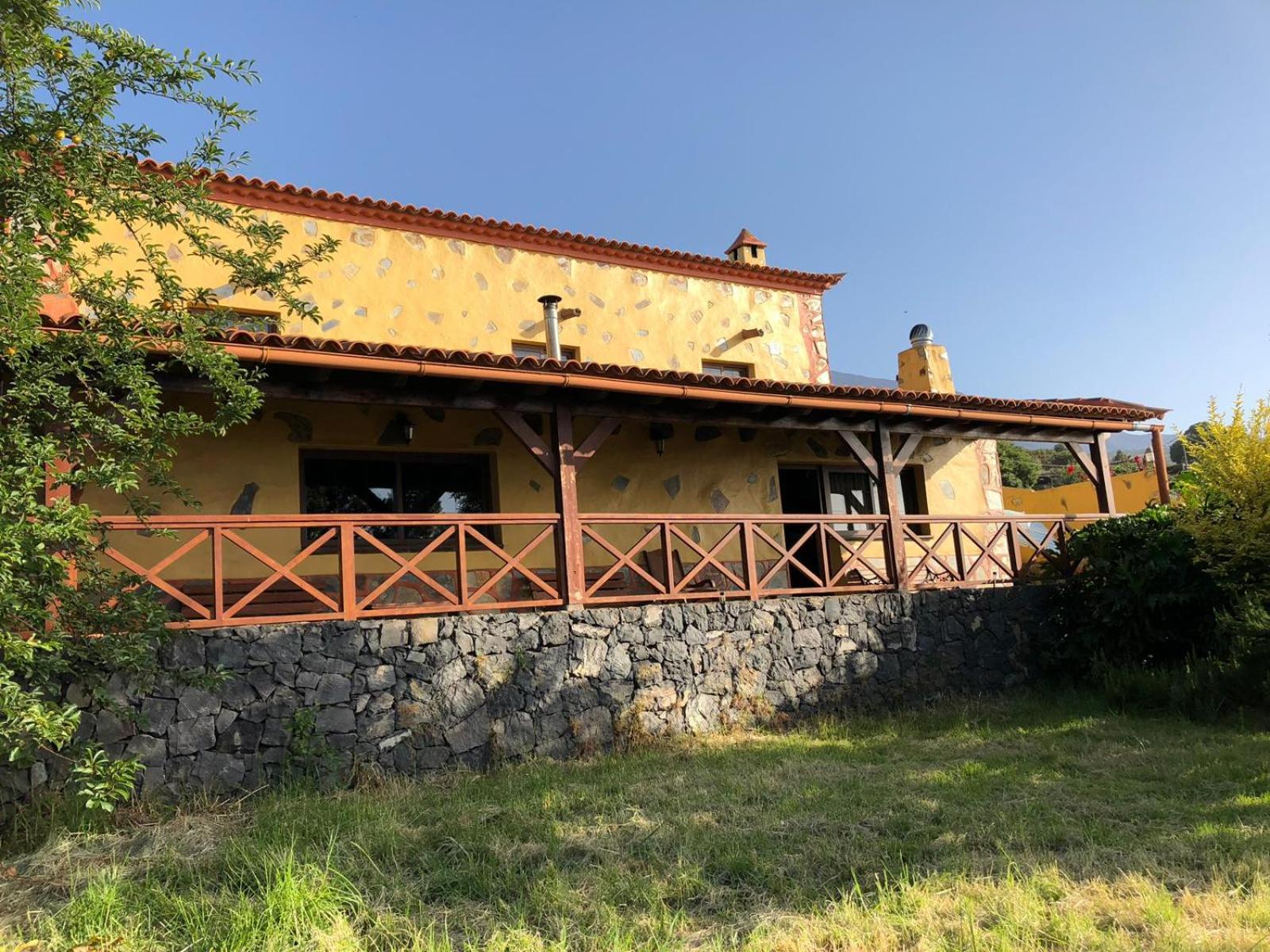 Casas Los Abuelos De Calderon