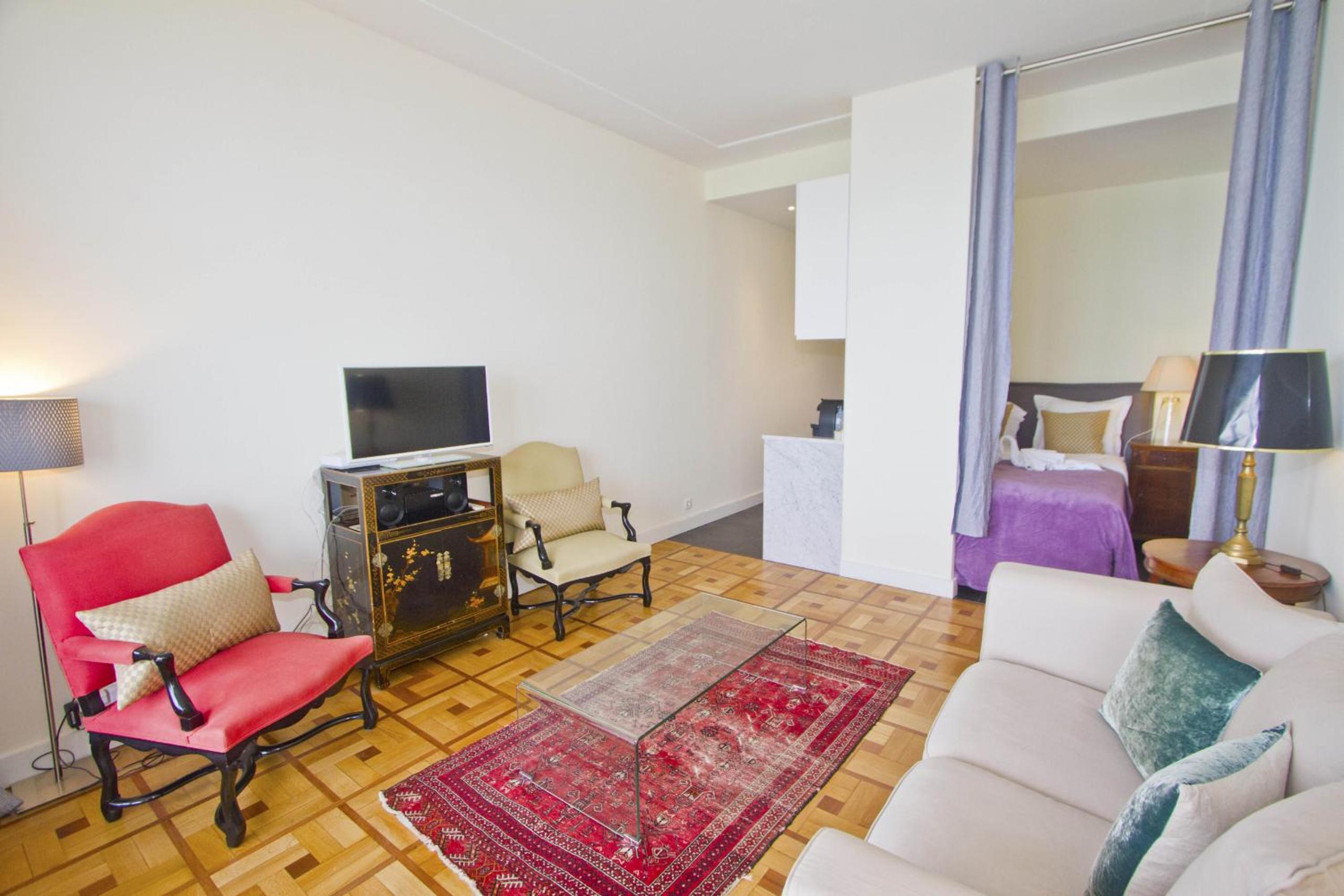 BEACHSIDE SUITE PANORAMIC - PROMENADE HOLIDAY view 2