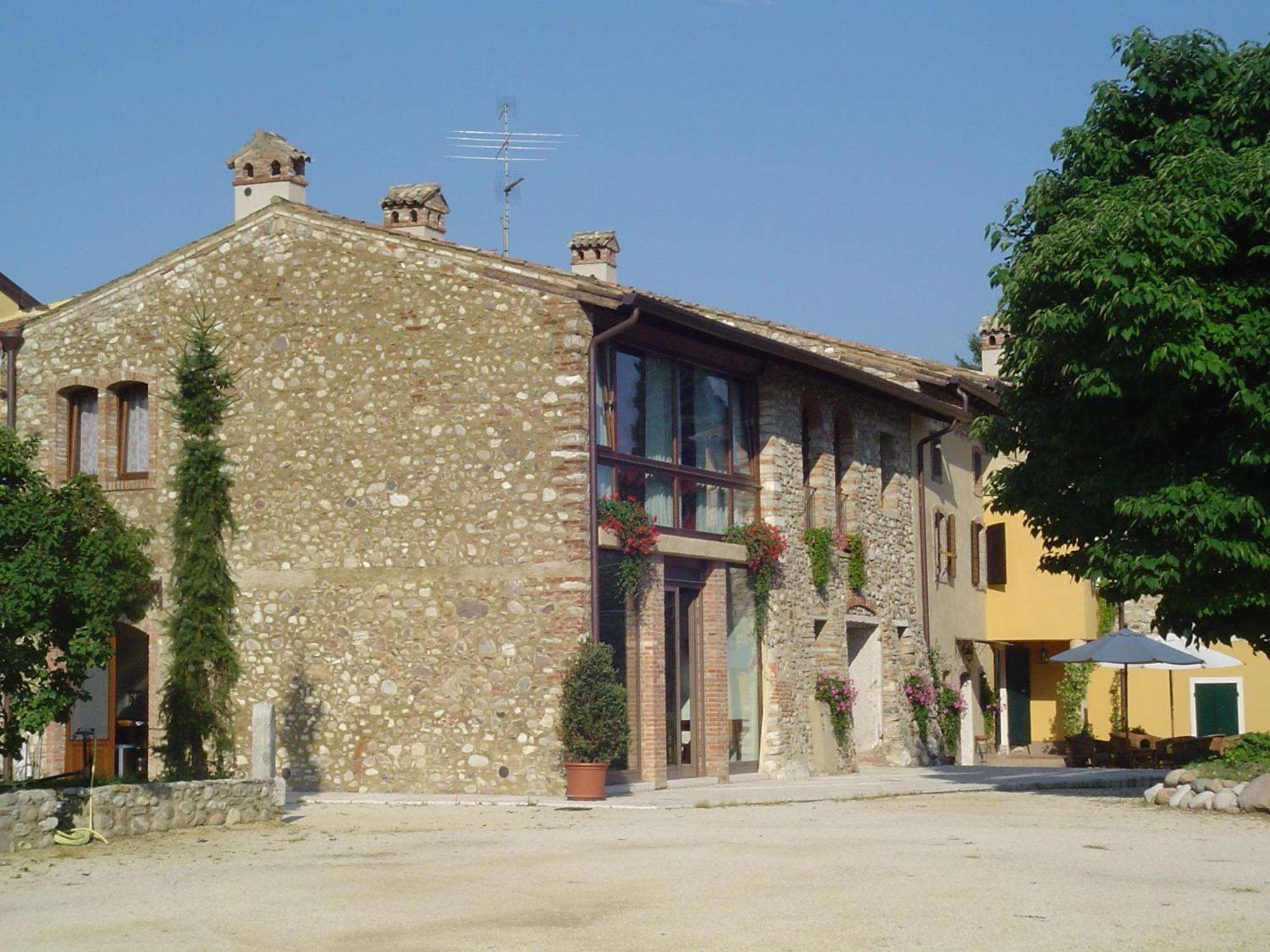 Photo 22
