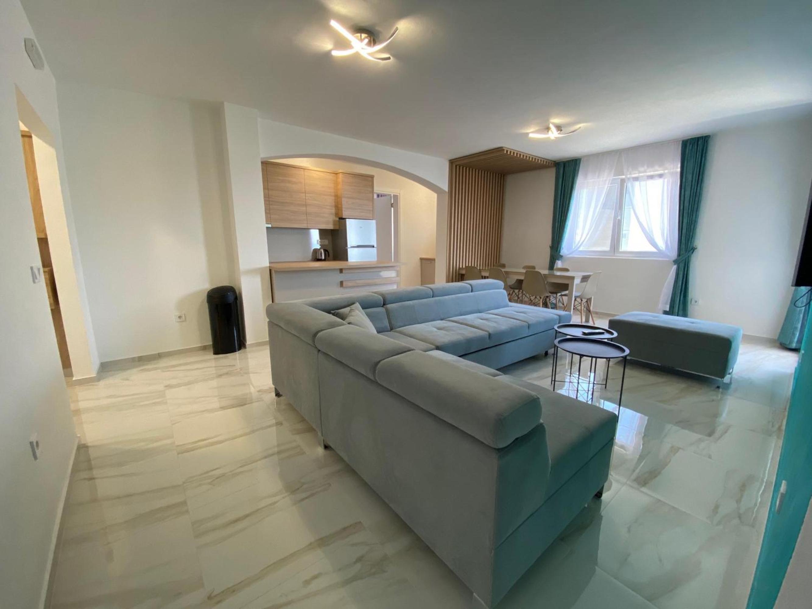 B&T Apartments