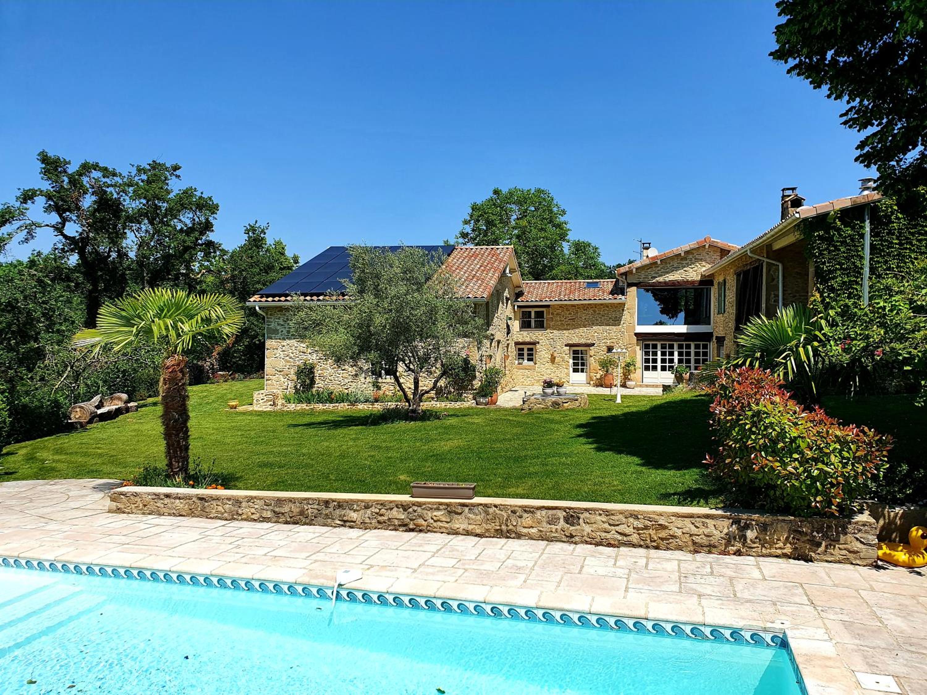 L'Ermitage de Saint-Bardoux view 3