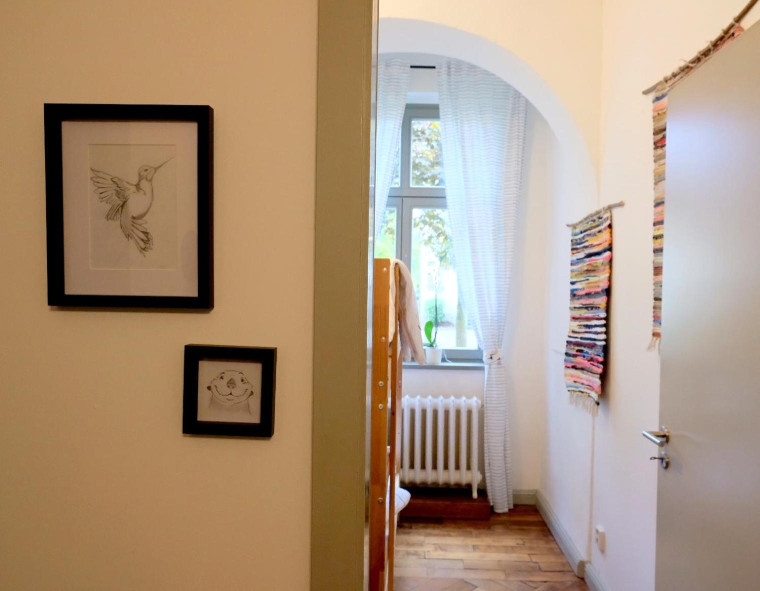Photo 32