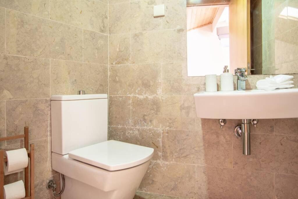 Charming Duplex at Alfama view 3