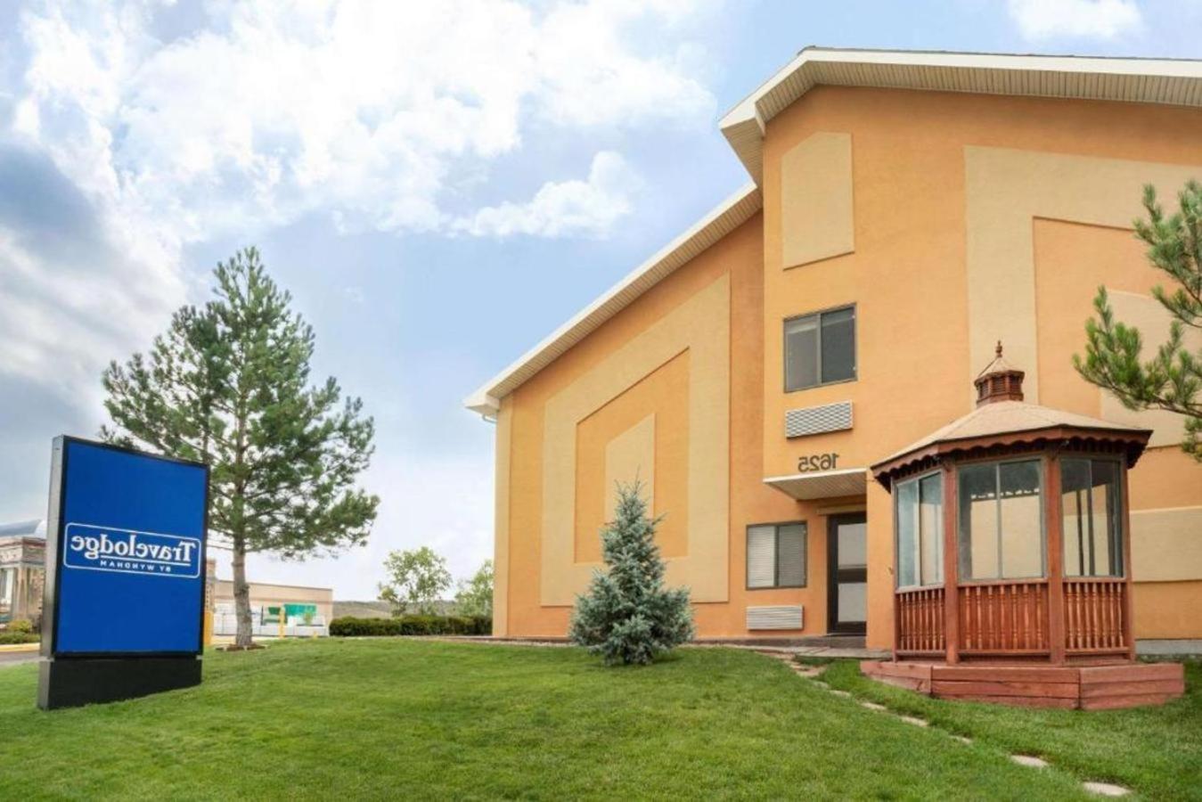 Cheyenne Vacations - Travelodge by Wyndham Cheyenne - Property Image 11