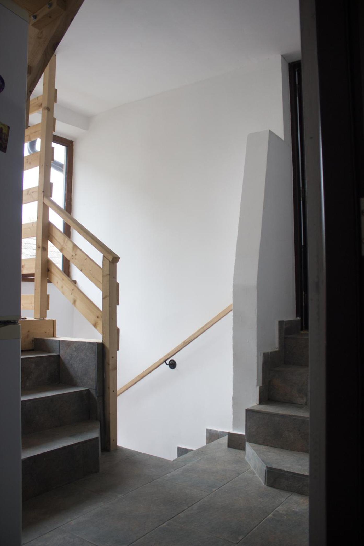 Photo 51