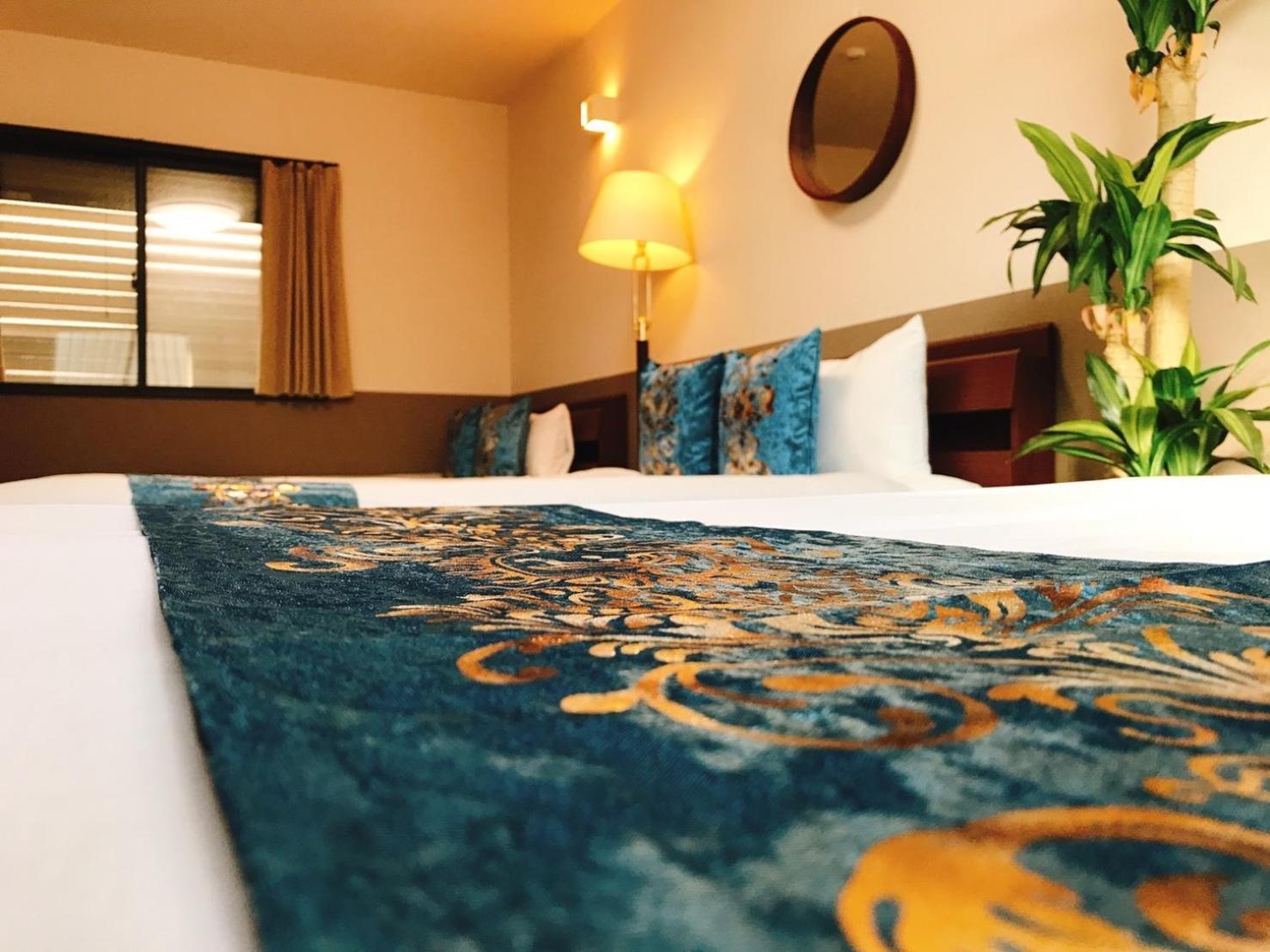 hotel room
