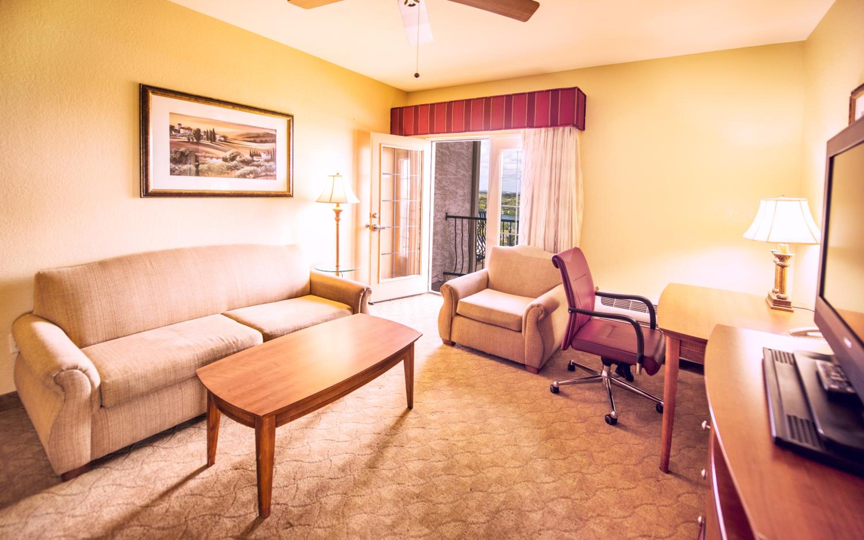 Marble Falls Vacations - La Quinta by Wyndham Marble Falls - Property Image 16