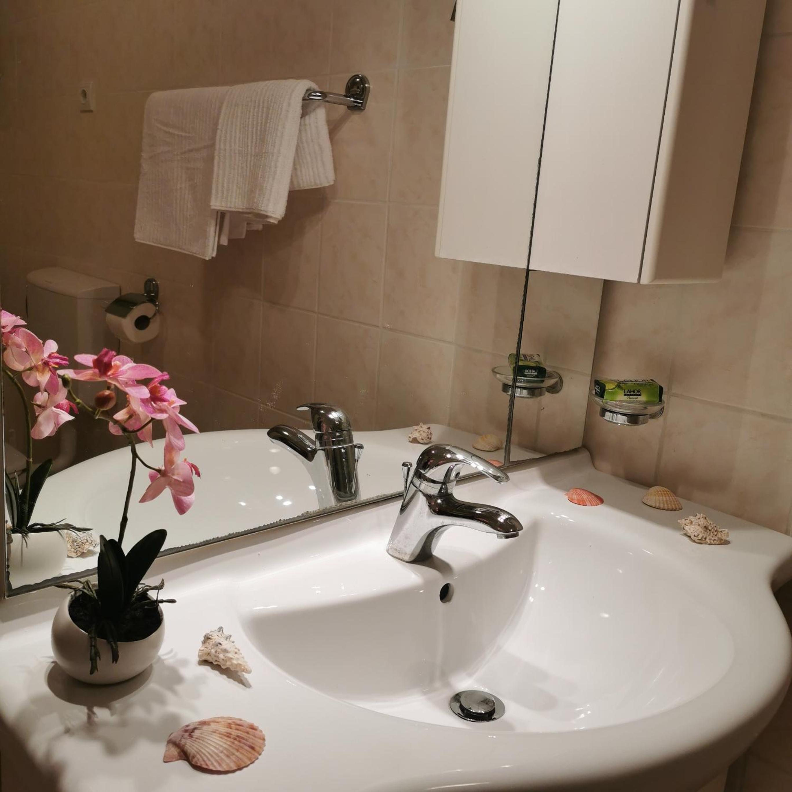 Photo 37