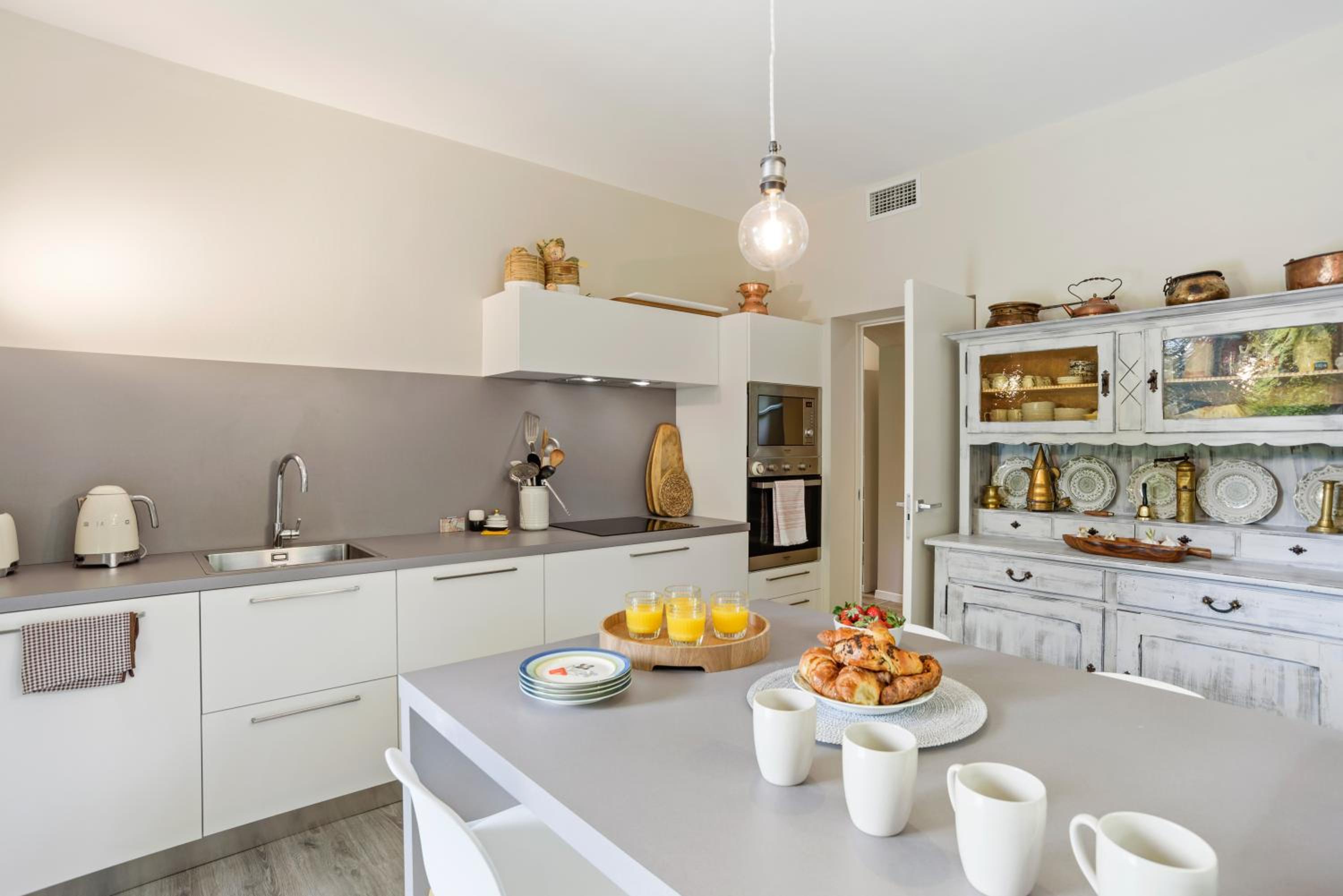 GuestHost - Villa in the Green 5 kilometres from Bellagio view 4
