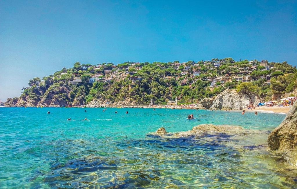 Villa Suria 8 people Lloret de mar view 4
