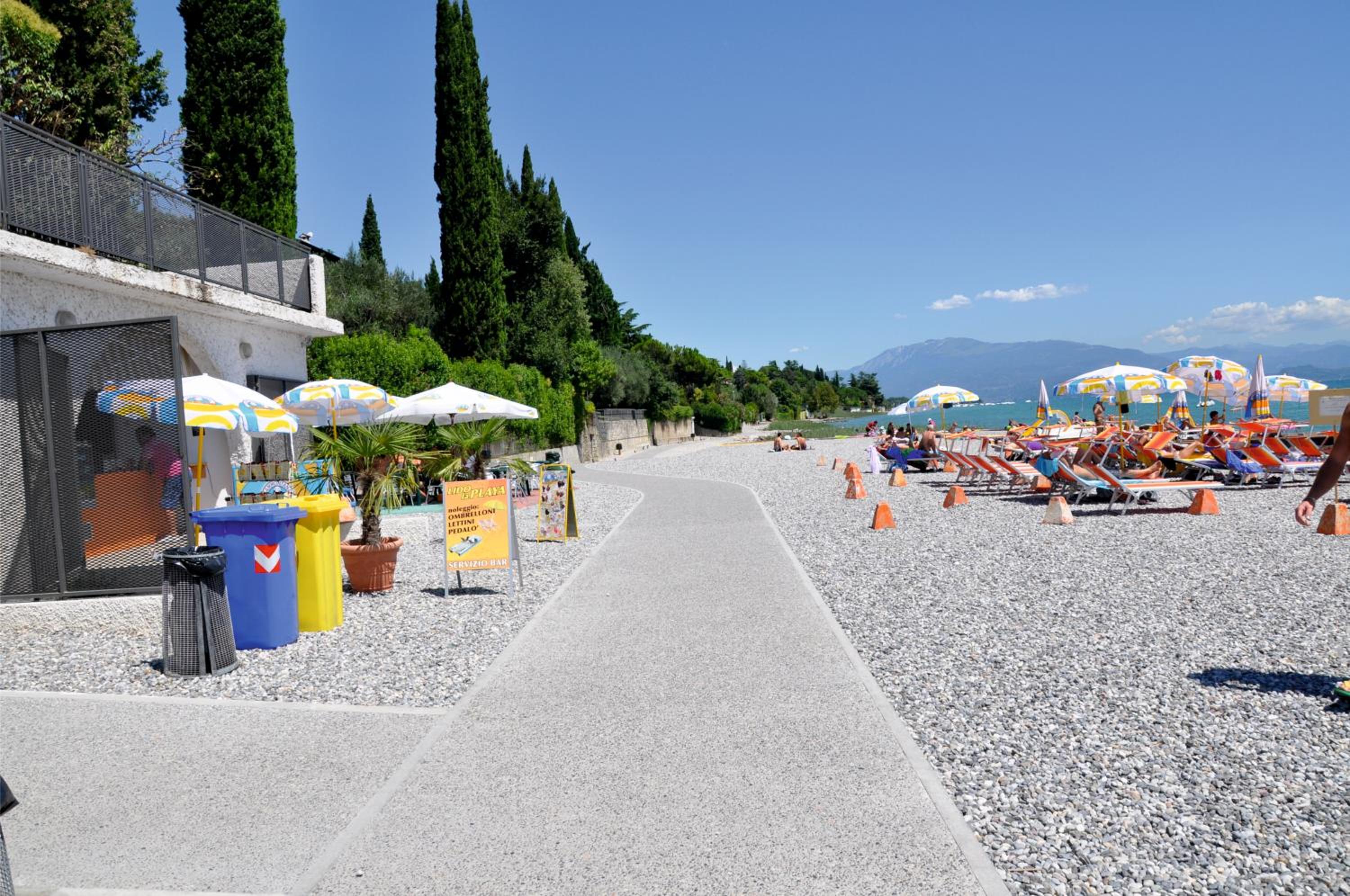 Garda Bloom Holiday Apartments view 5
