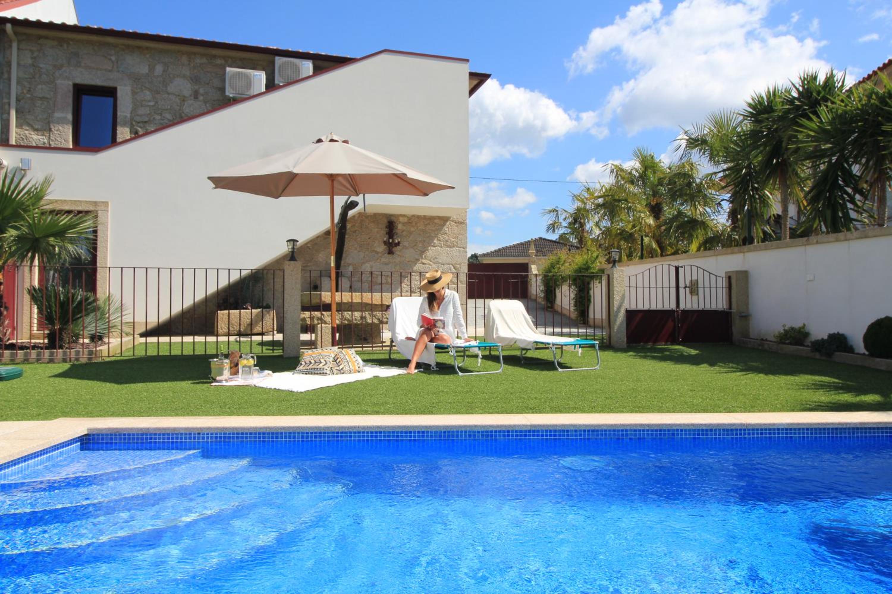Casa do Arco view 2