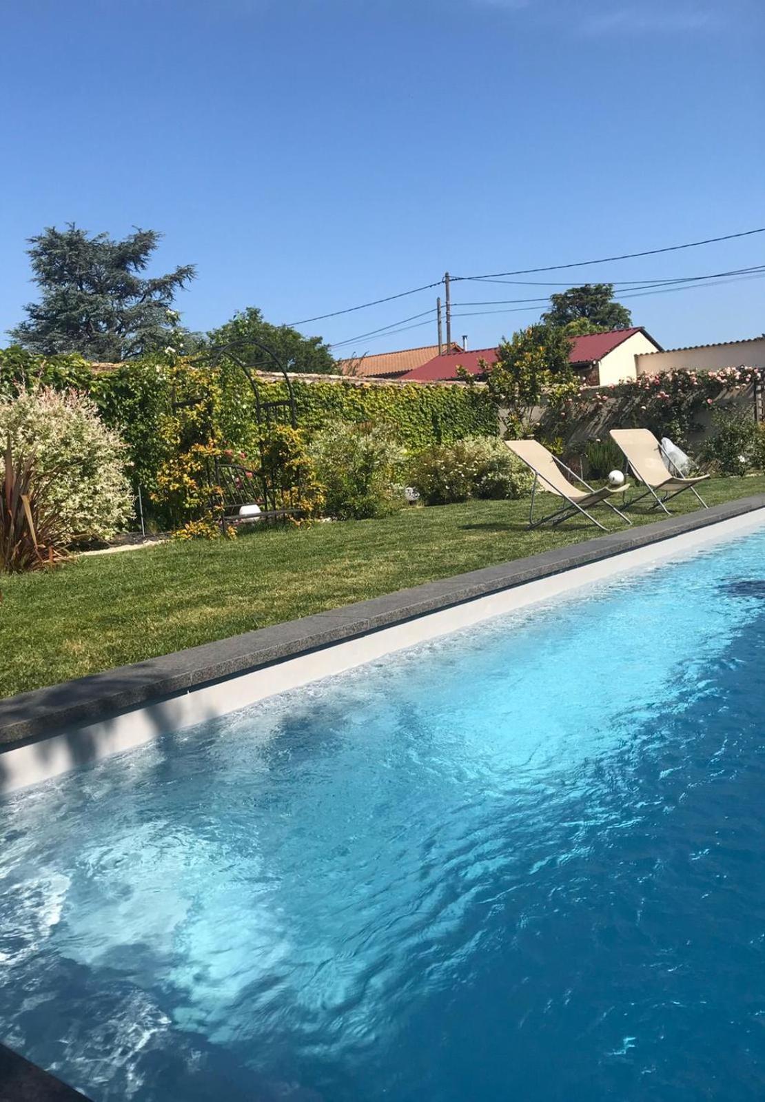 De la Chambre au Jardin view 5