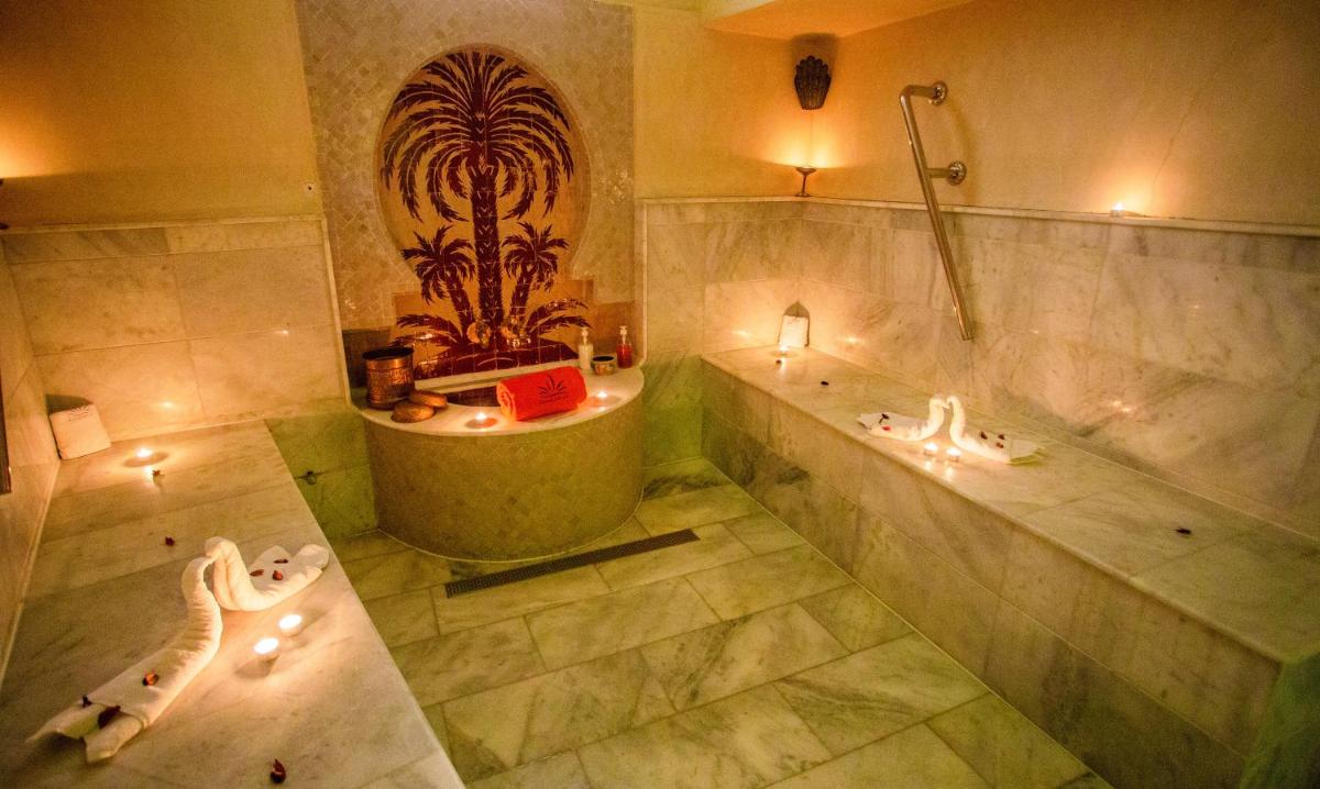 Jacuzzi