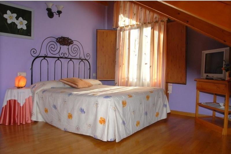 Casa Rural Casa Colom view 3