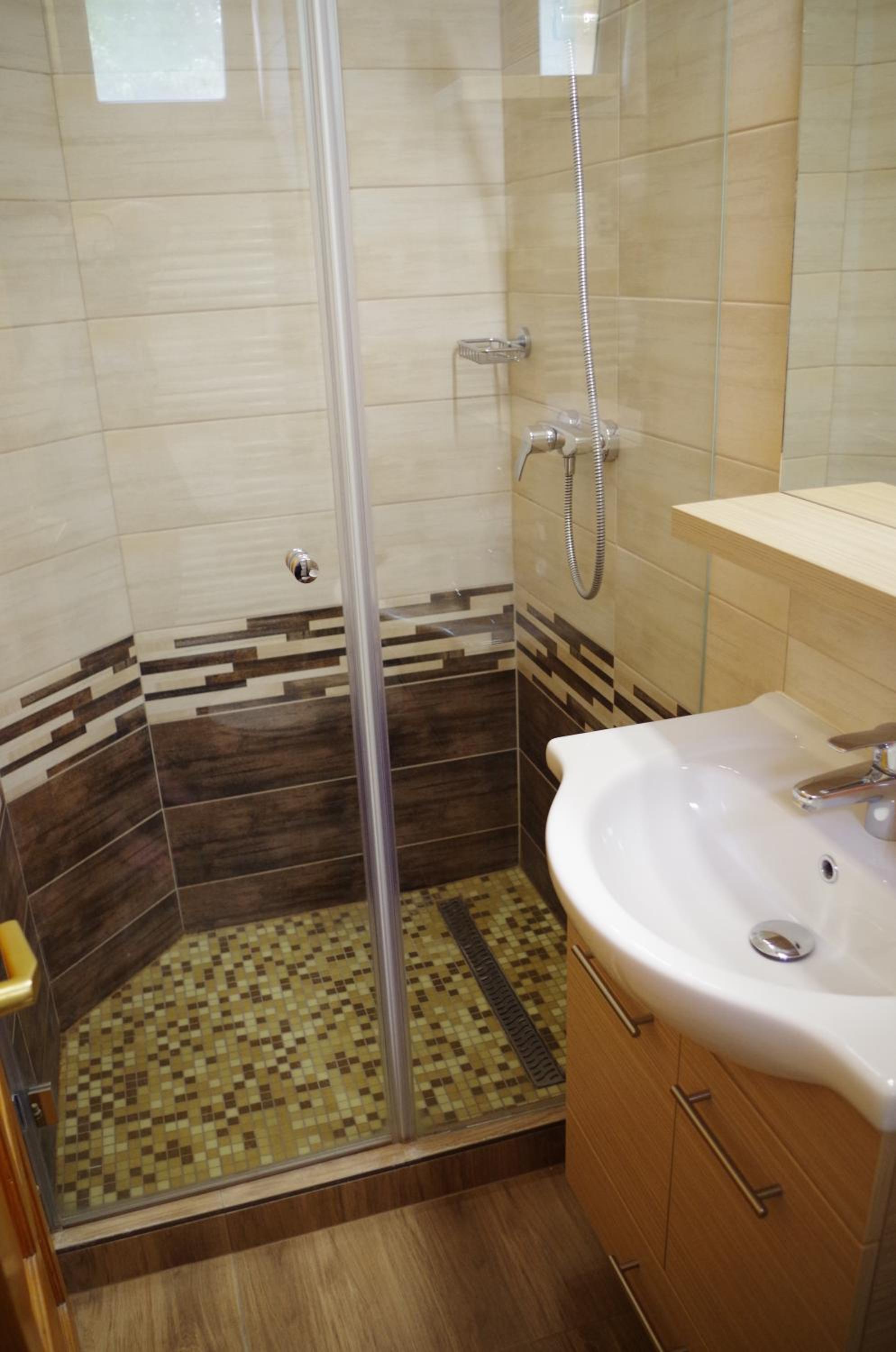 Aranyhal Apartman