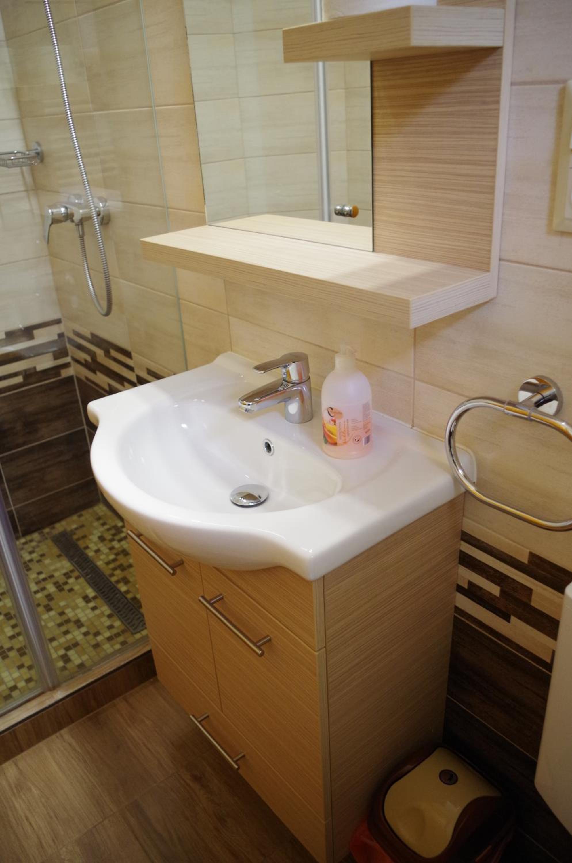 Aranyhal Apartman