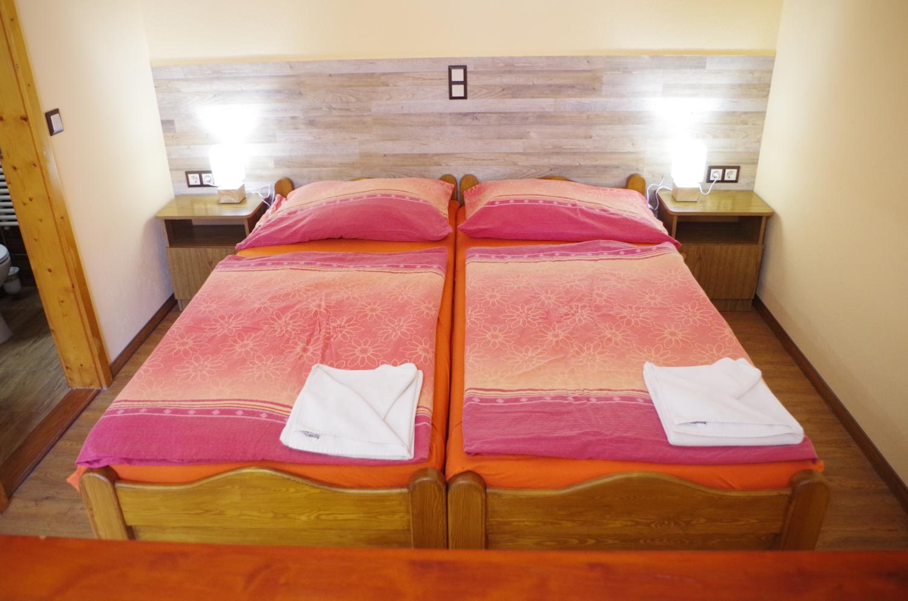 Aranyhal Apartman