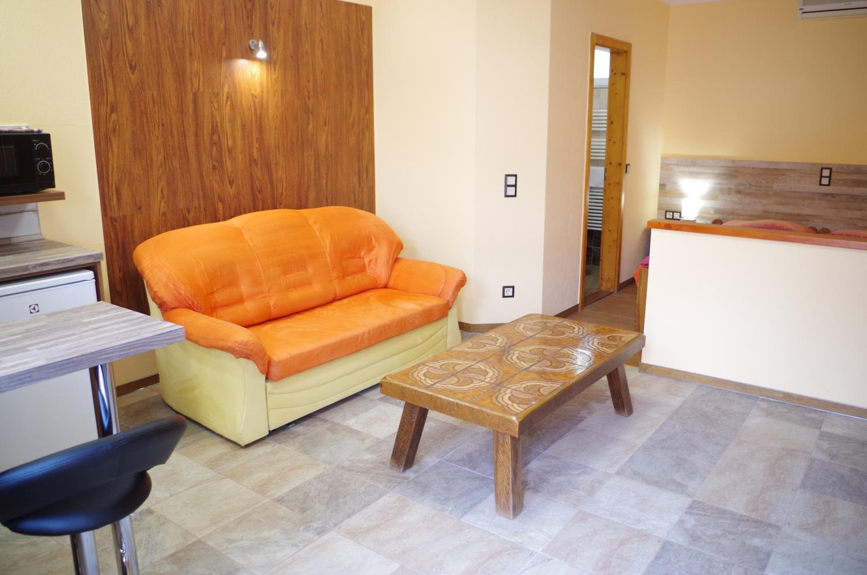 Aranyhal Apartman