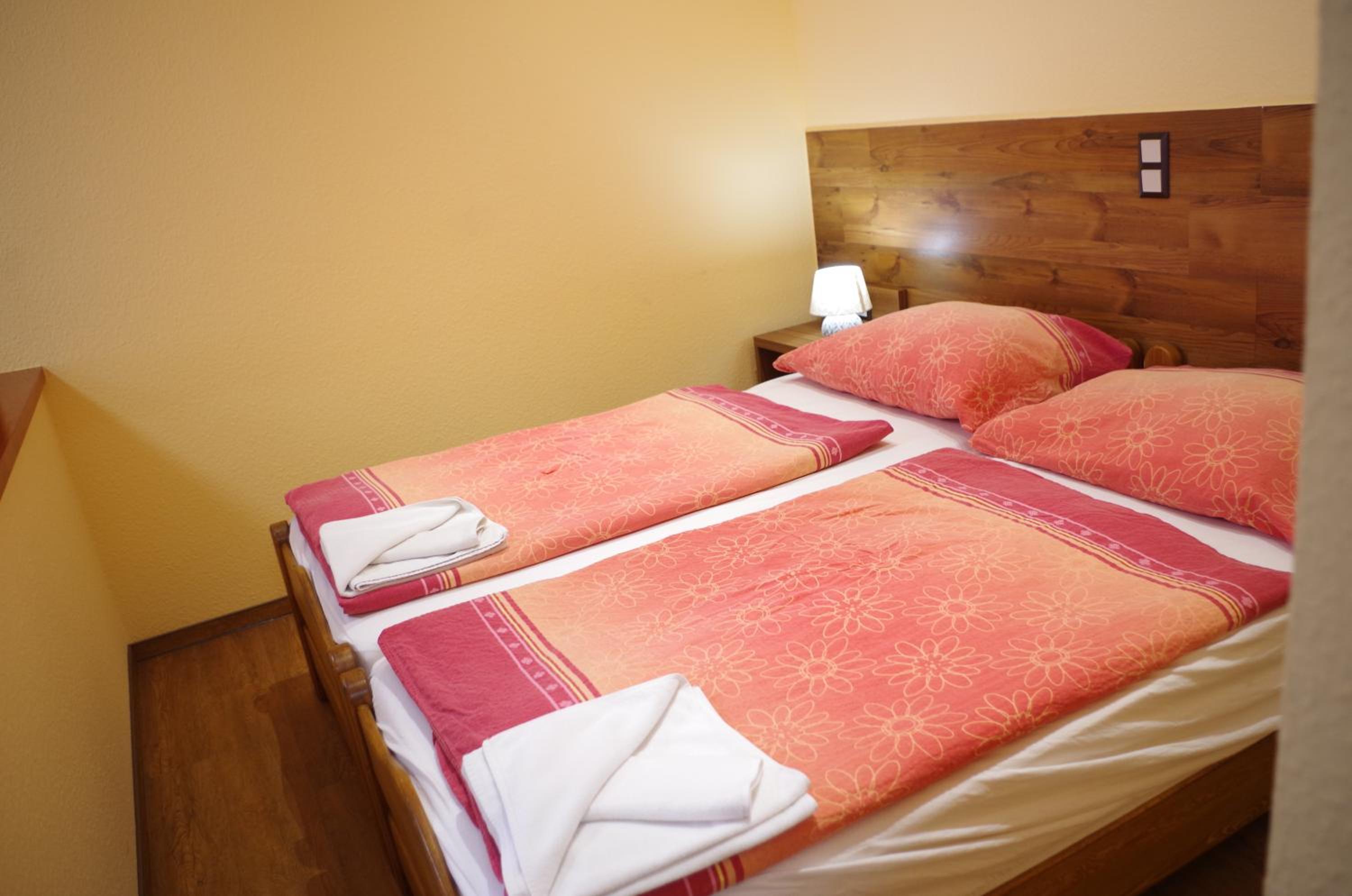 Aranyhal Apartman