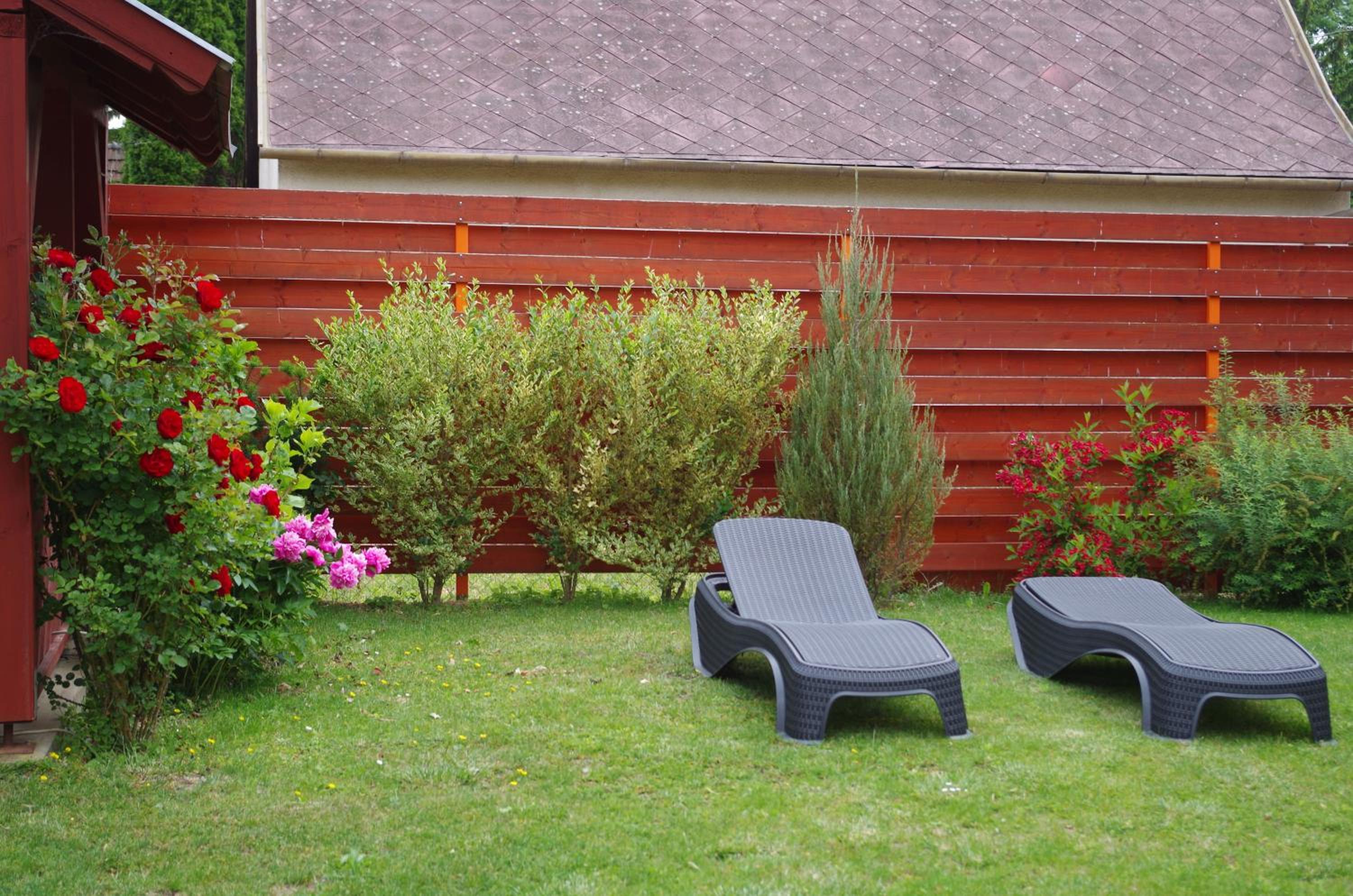 Aranyhal Apartman