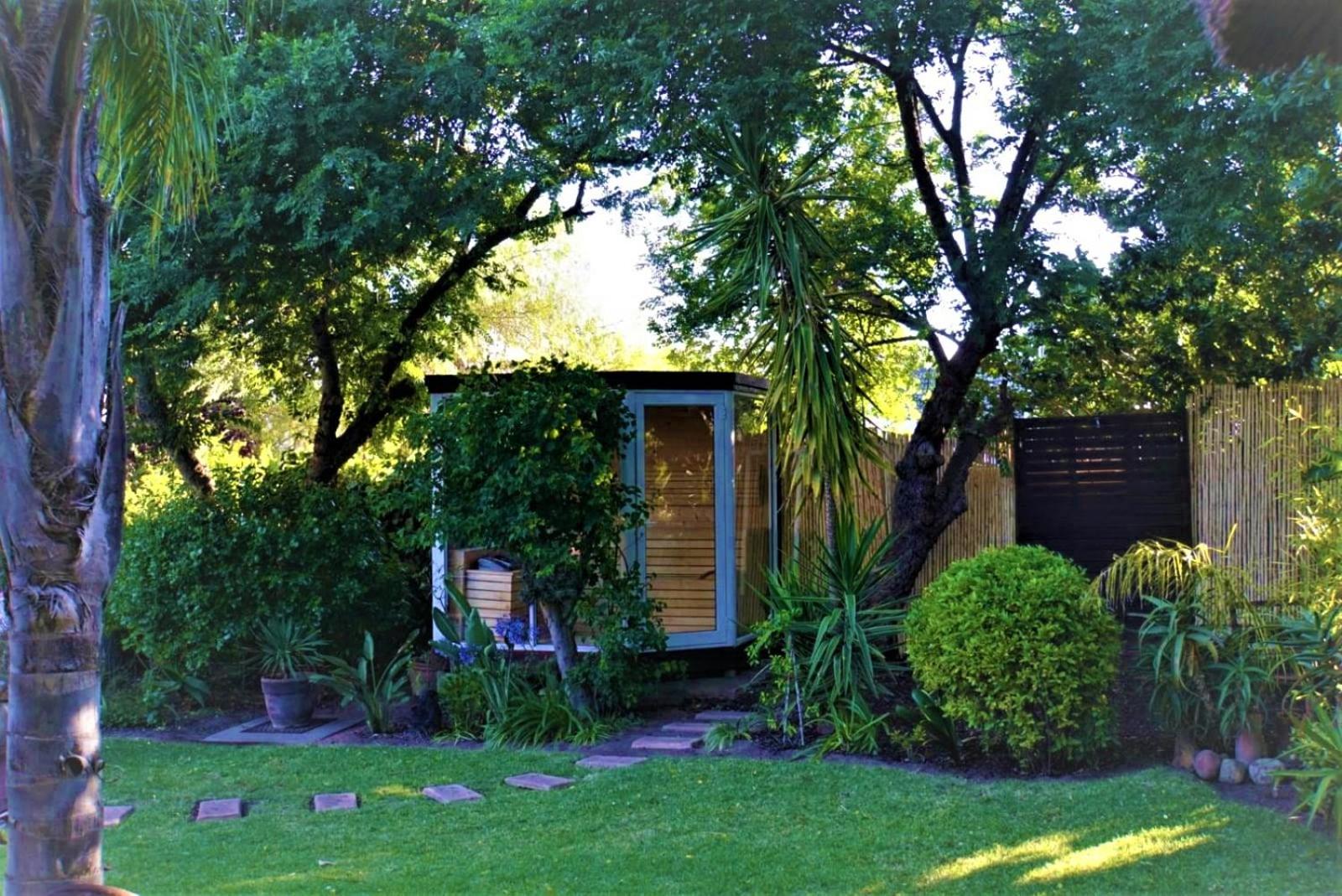 Khashamongo B & B