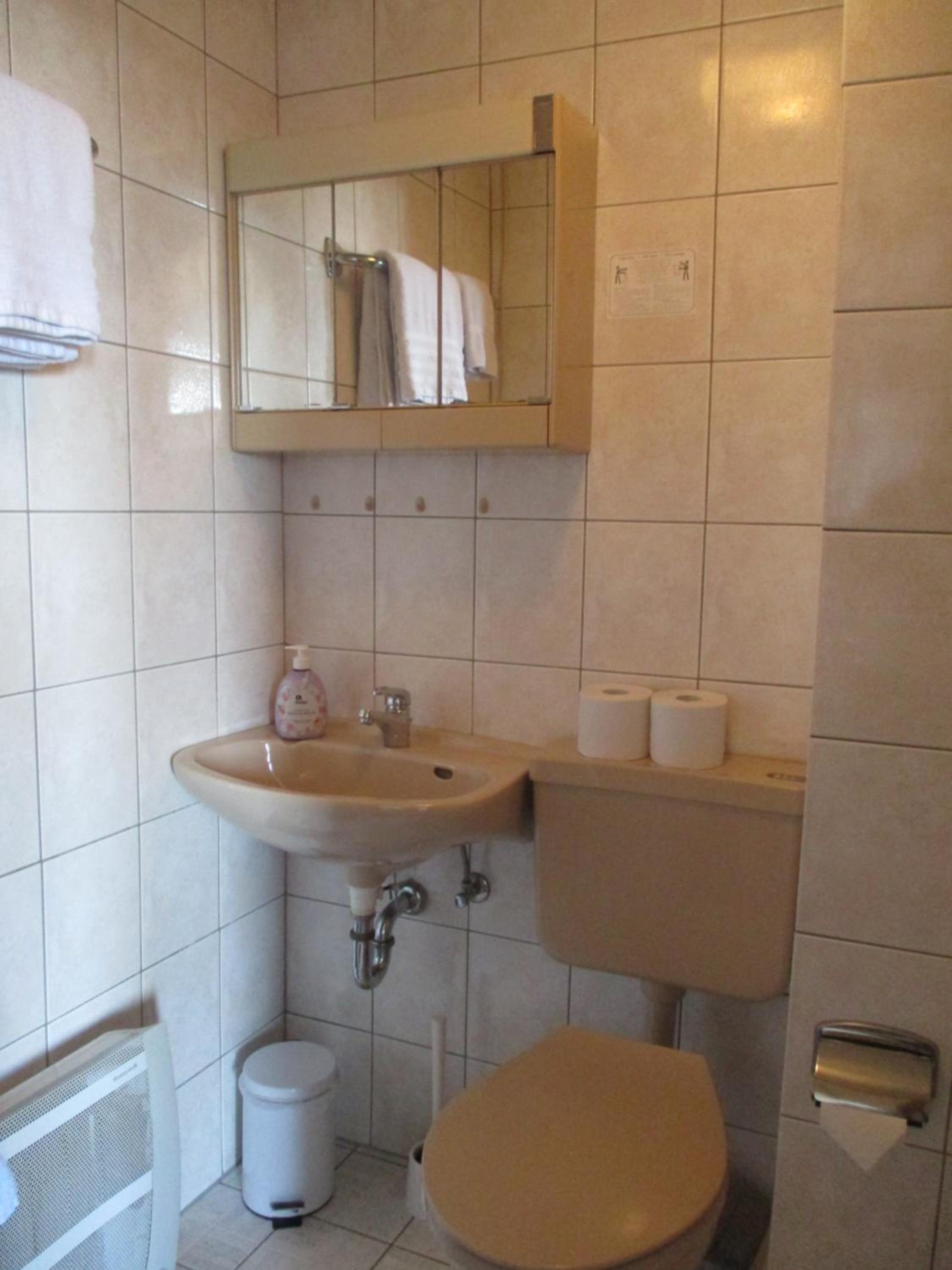 Photo 51