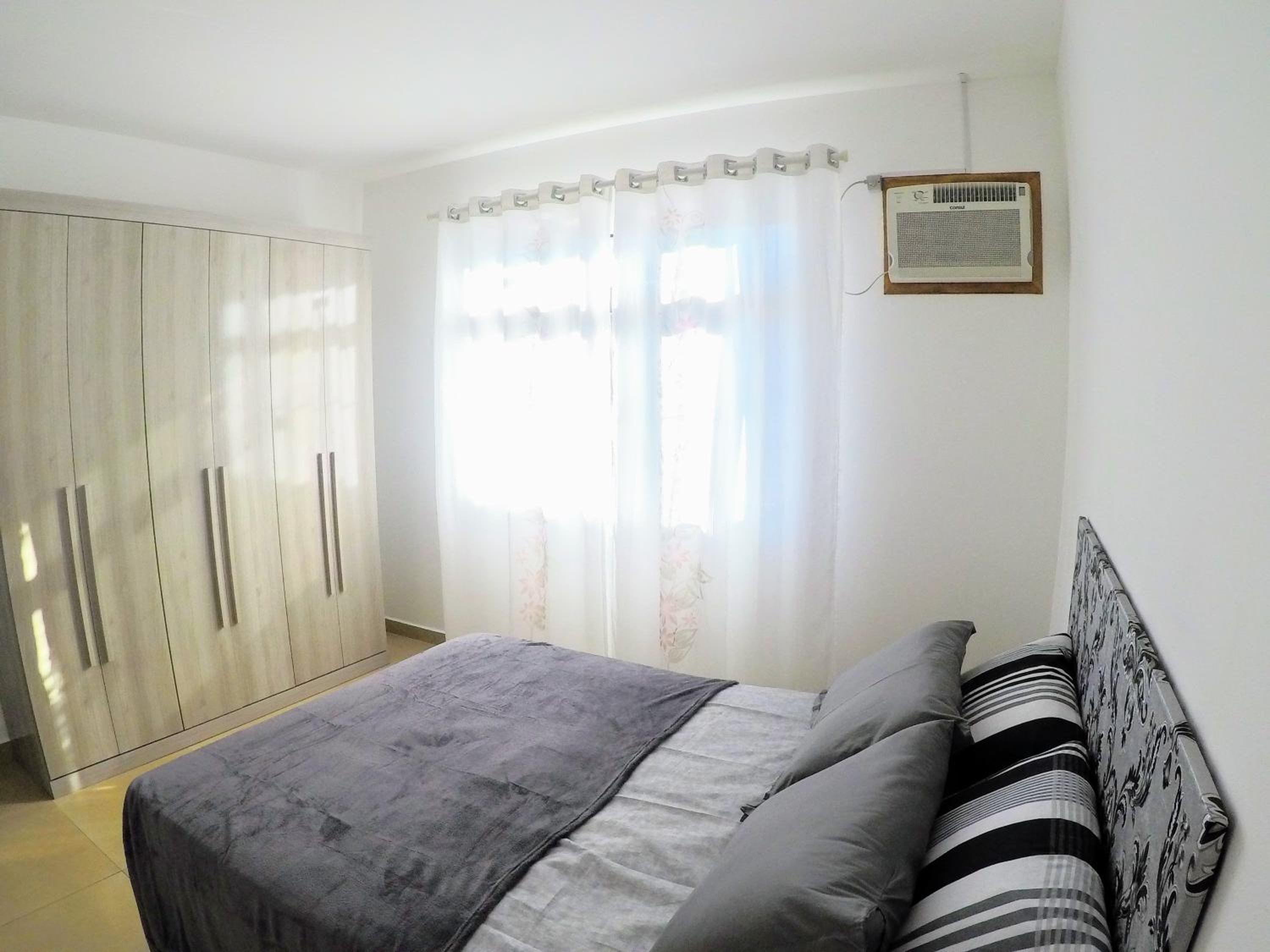 Linda casa a 150m da praia e prox ao Beto Carrero