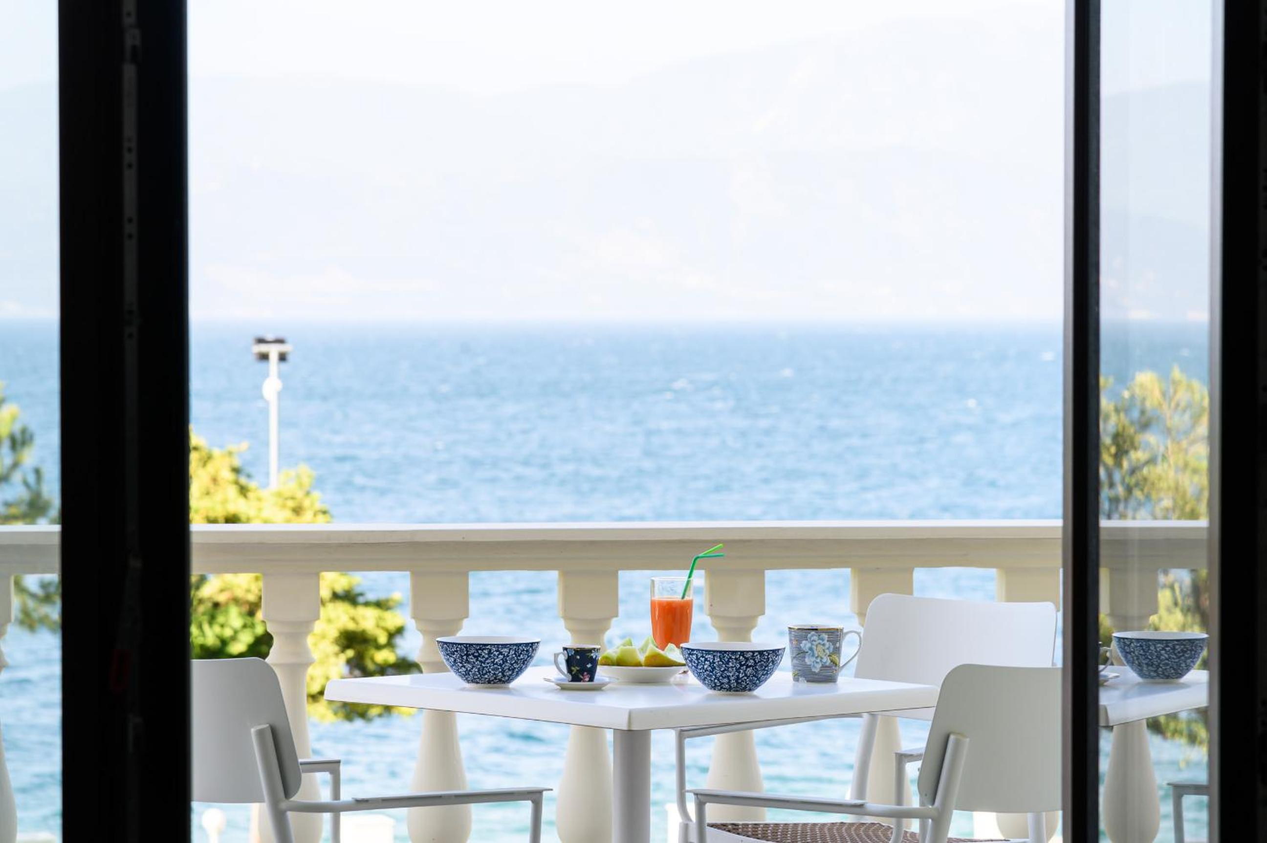 Villa Filoxenia - by the sea - up to 12 guests view 4