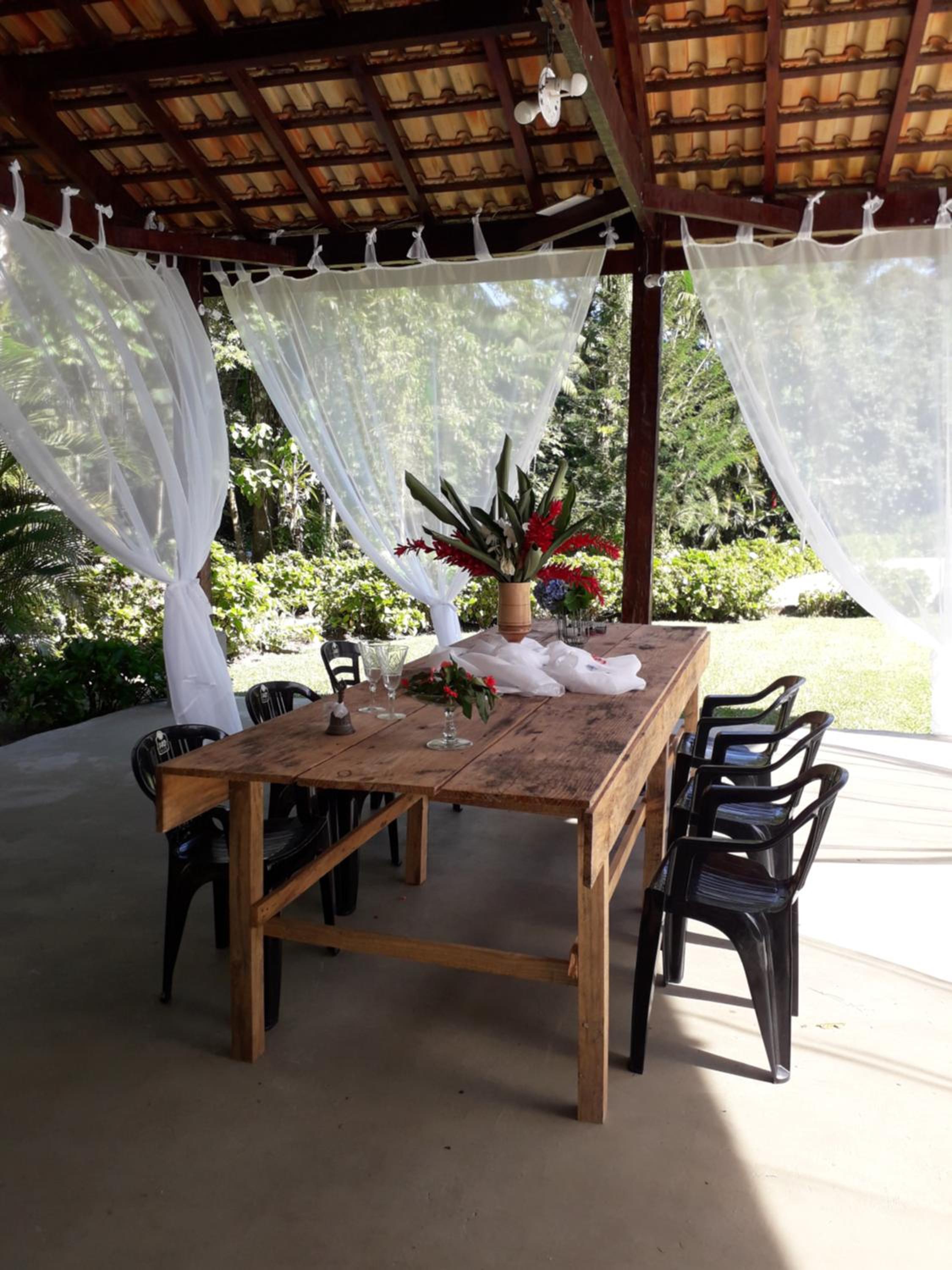 Casa Linda - Piscina Ampla - Jacuzzi - Imenso Jardim
