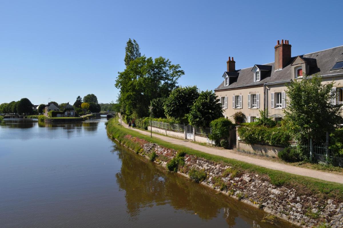 La passerelle view 2