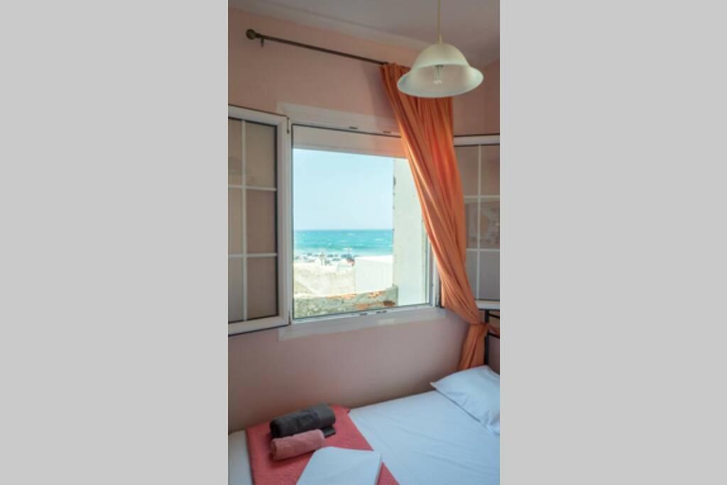 Esthir s guest house- sea view view 3