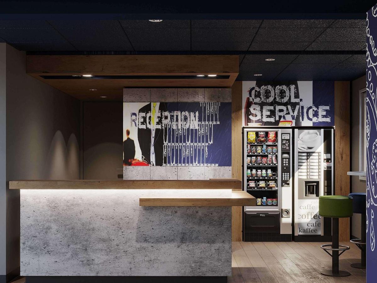 hotel reception
