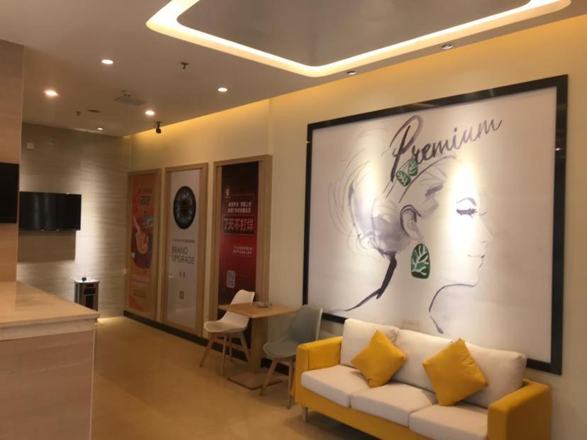 hotel reception