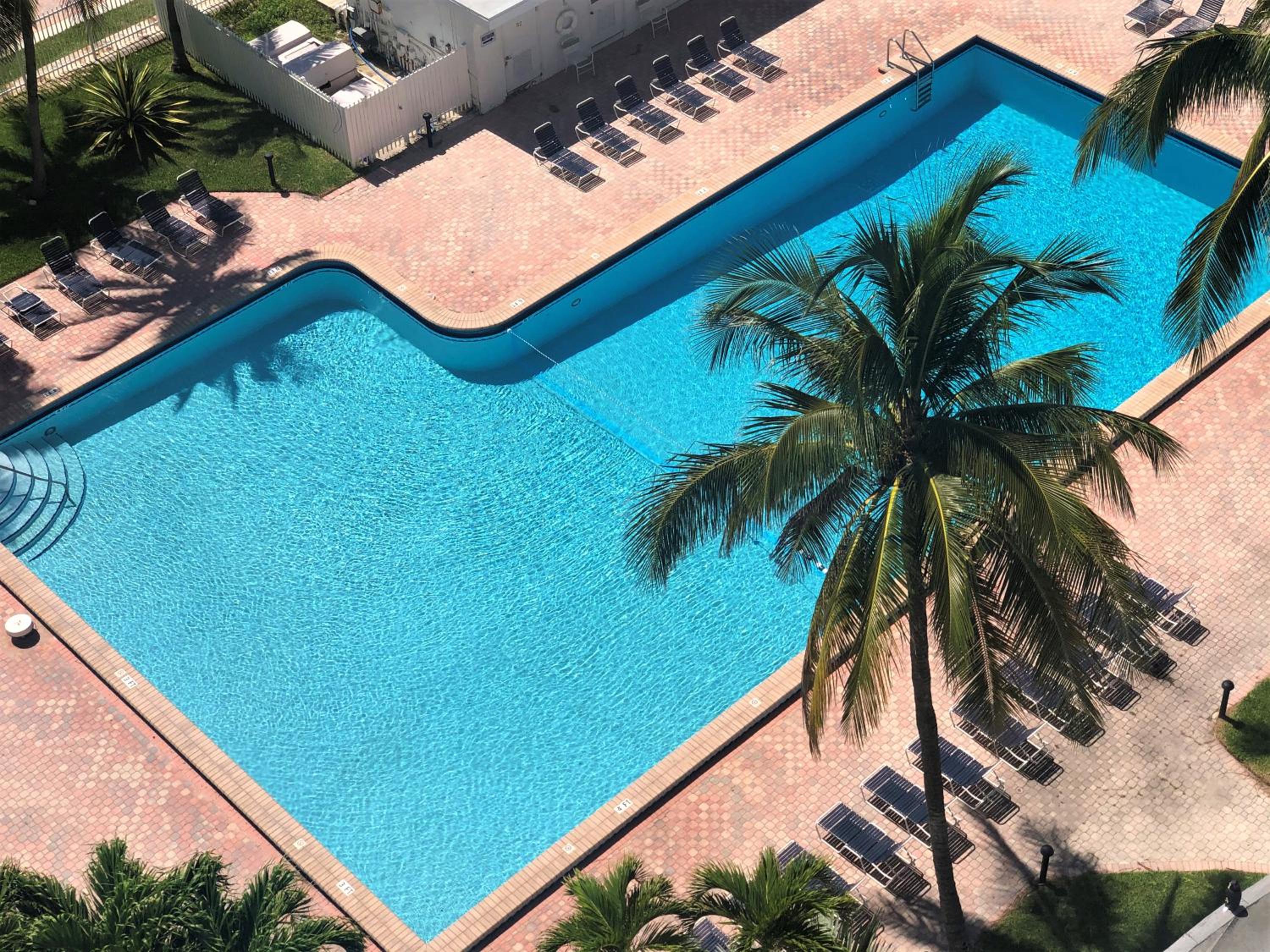 Ocean Front Units at Miami Beach