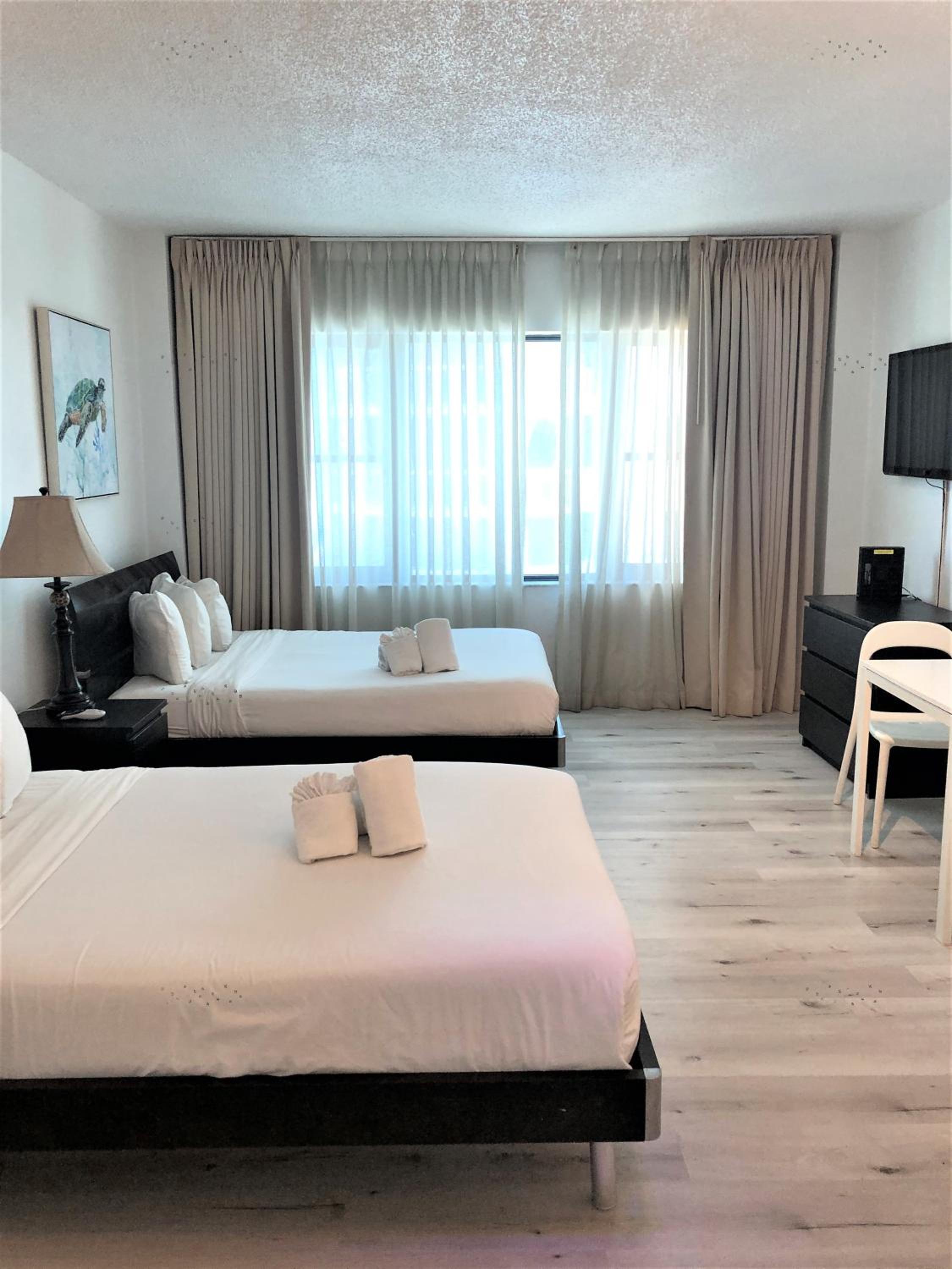 Ocean Front Units at Miami Beach