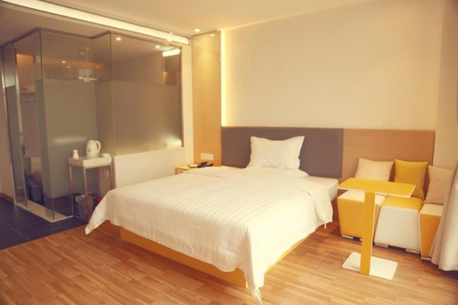 Nanchang Vacations - 7Days Inn Nanchang West Station Huanan Cheng Wangcheng New District Branch - Property Image 7